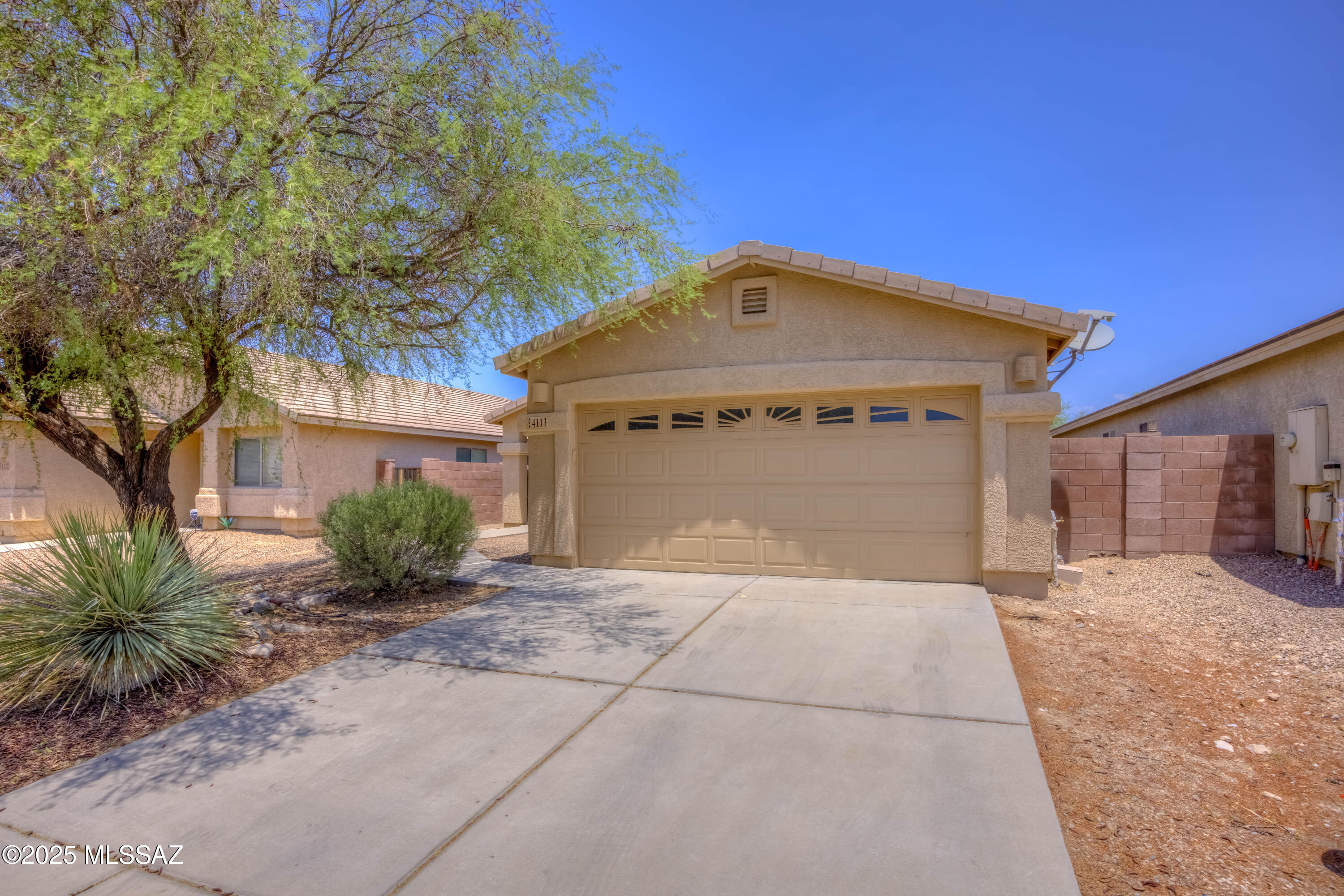 4113 E Stony Meadow Drive