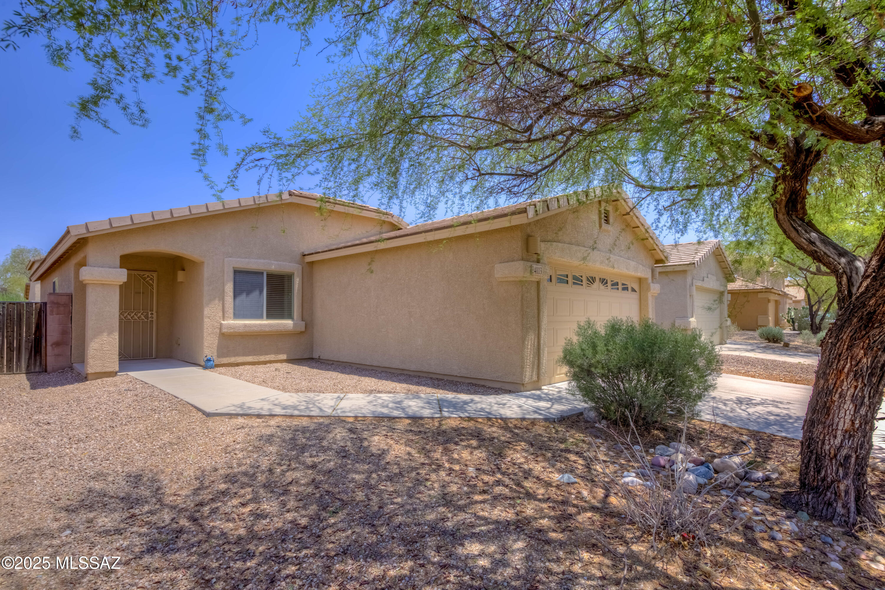 4113 E Stony Meadow Drive