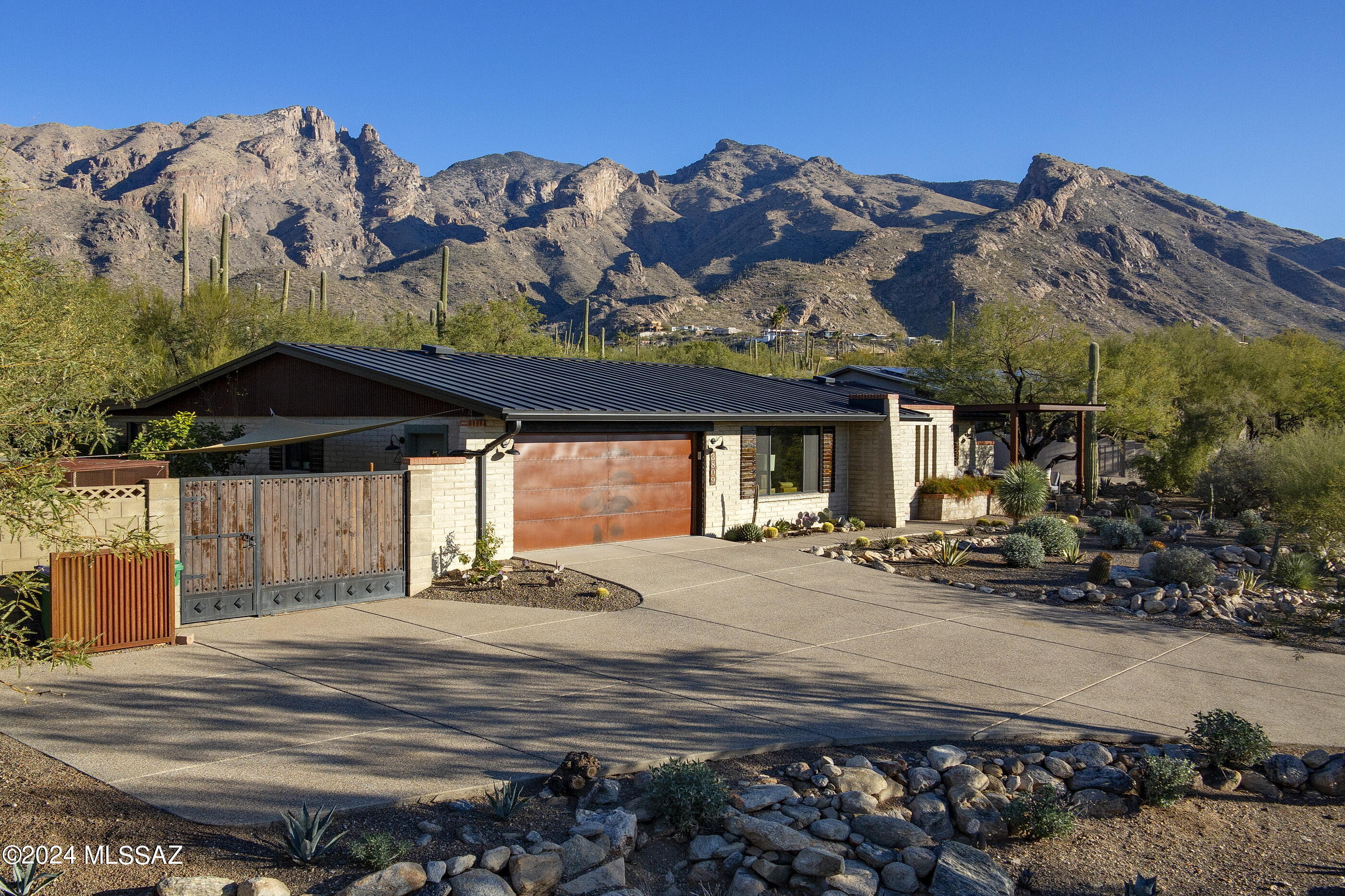 The Foothills Clusters (214-372) - Residential