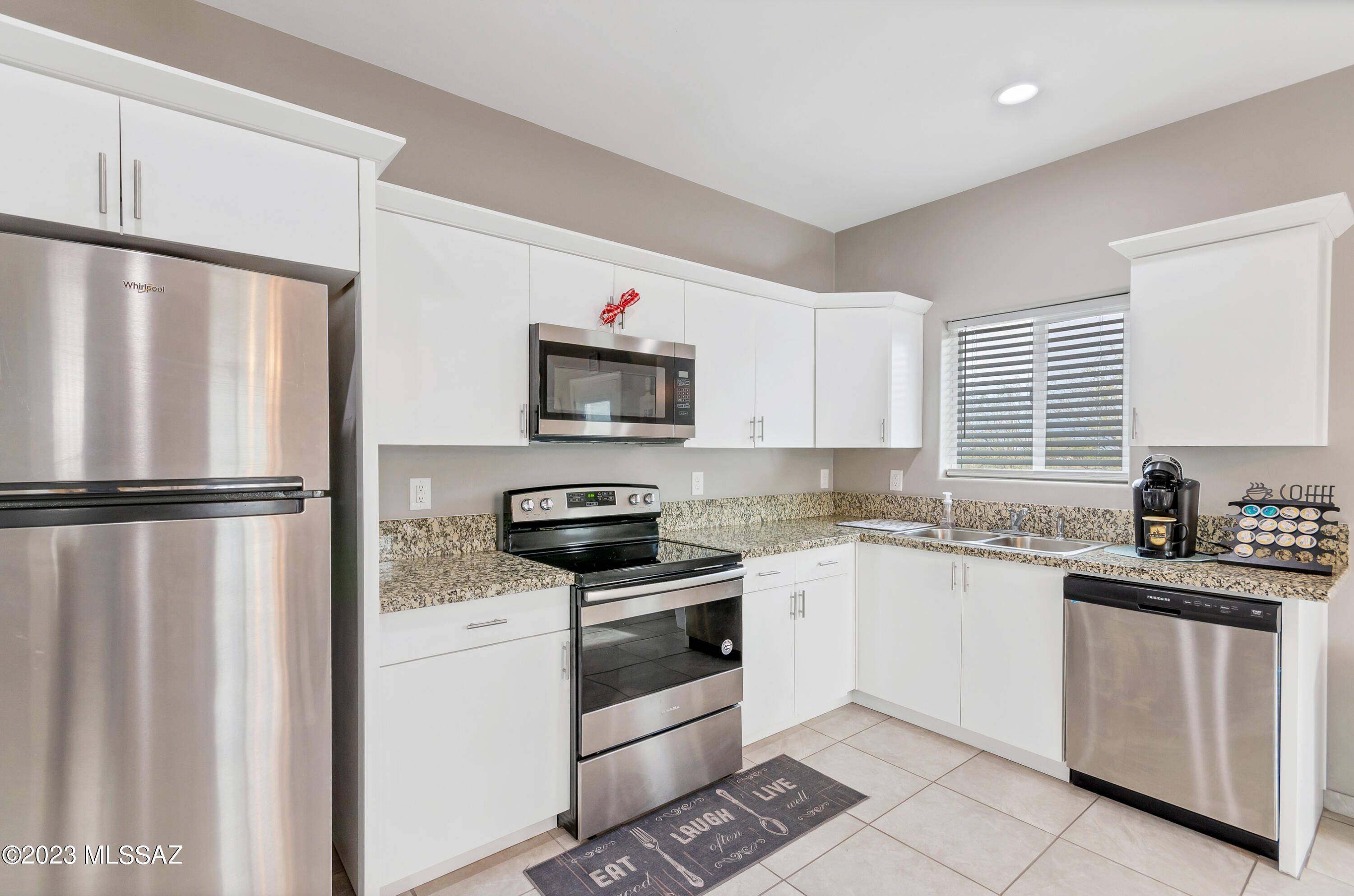 New Tucson Unit NO. 4 (1-203) - Residential