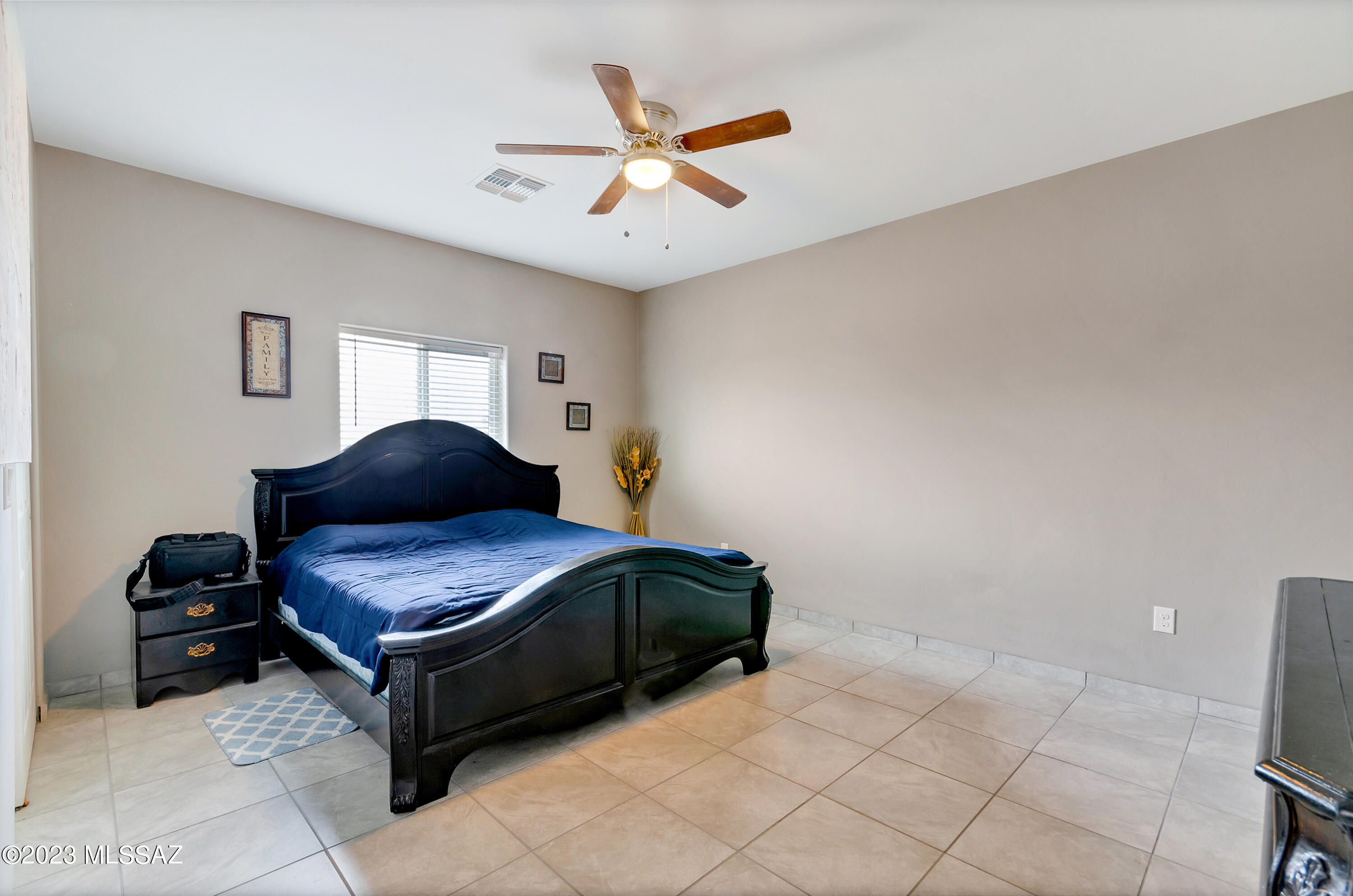 New Tucson Unit NO. 4 (1-203) - Residential