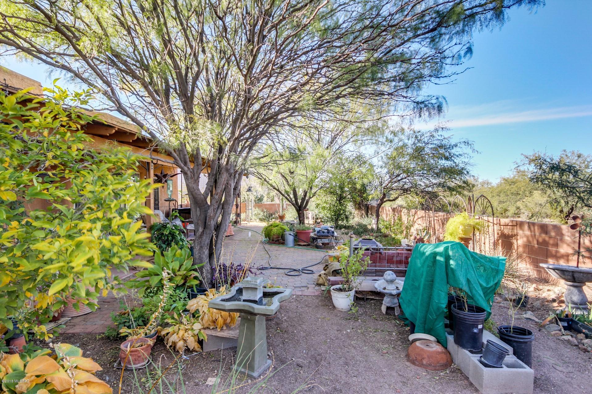 New Tucson Unit NO. 27 - Residential