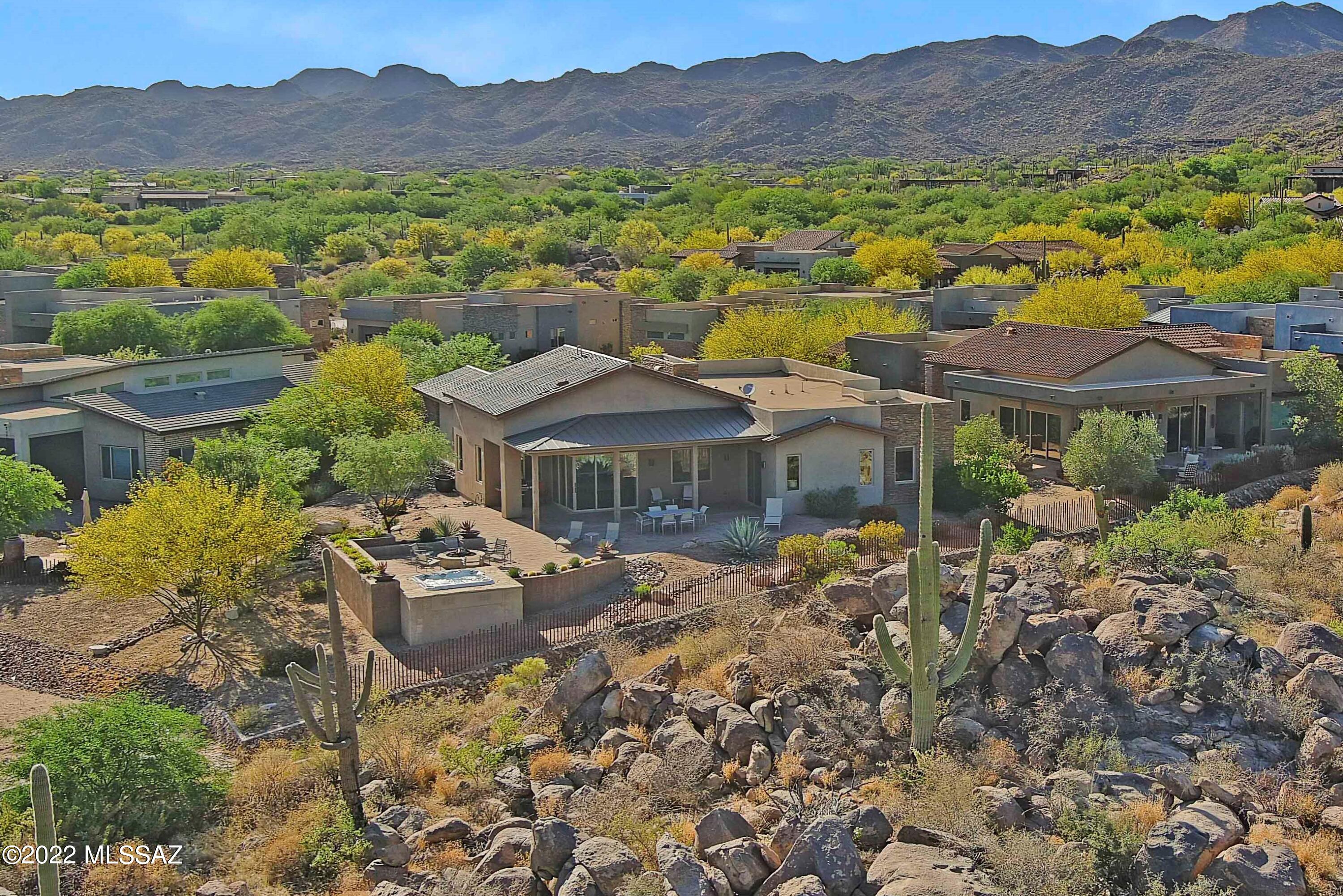 The Enclave At Stone Canyon V - Residential