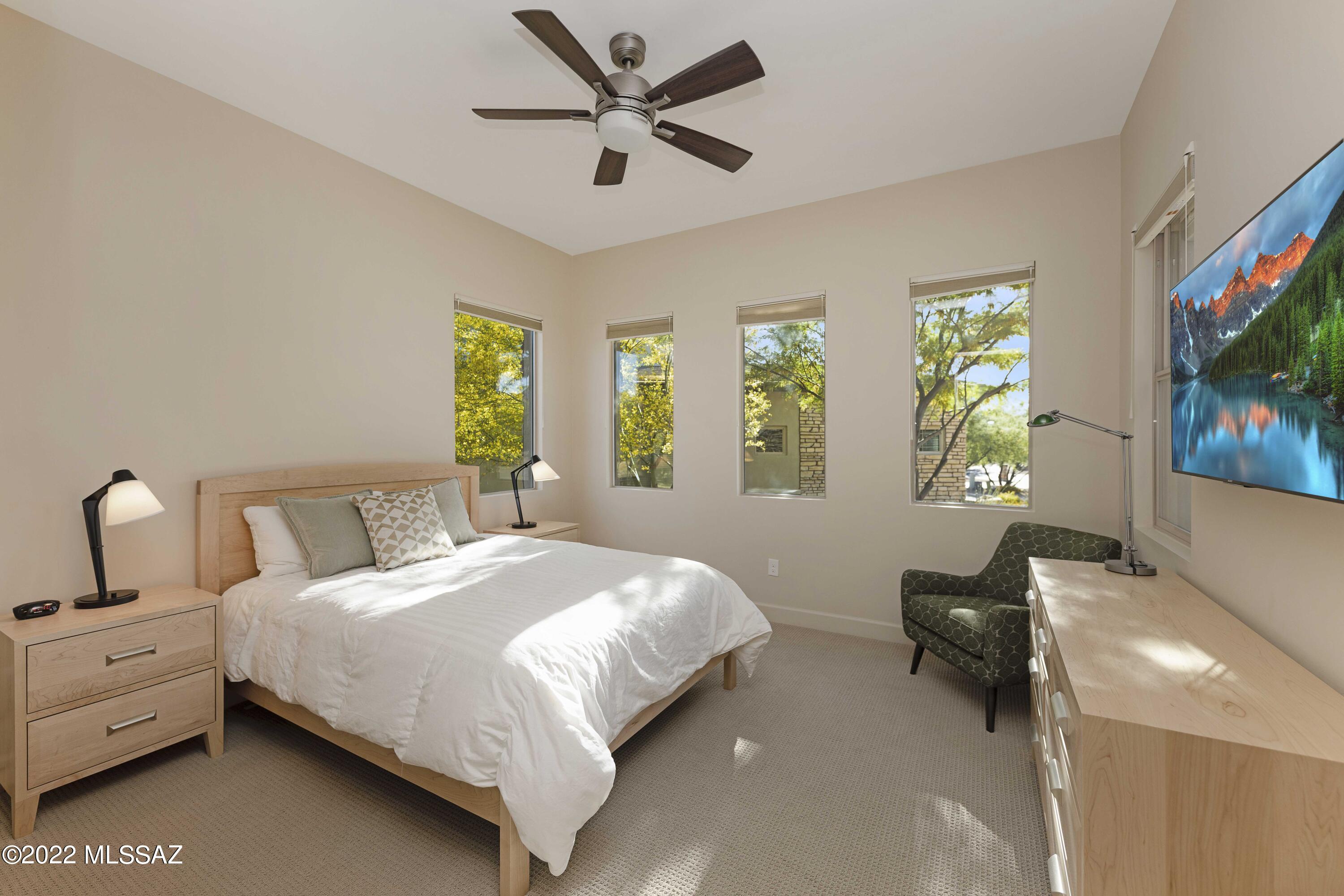 The Enclave At Stone Canyon V - Residential