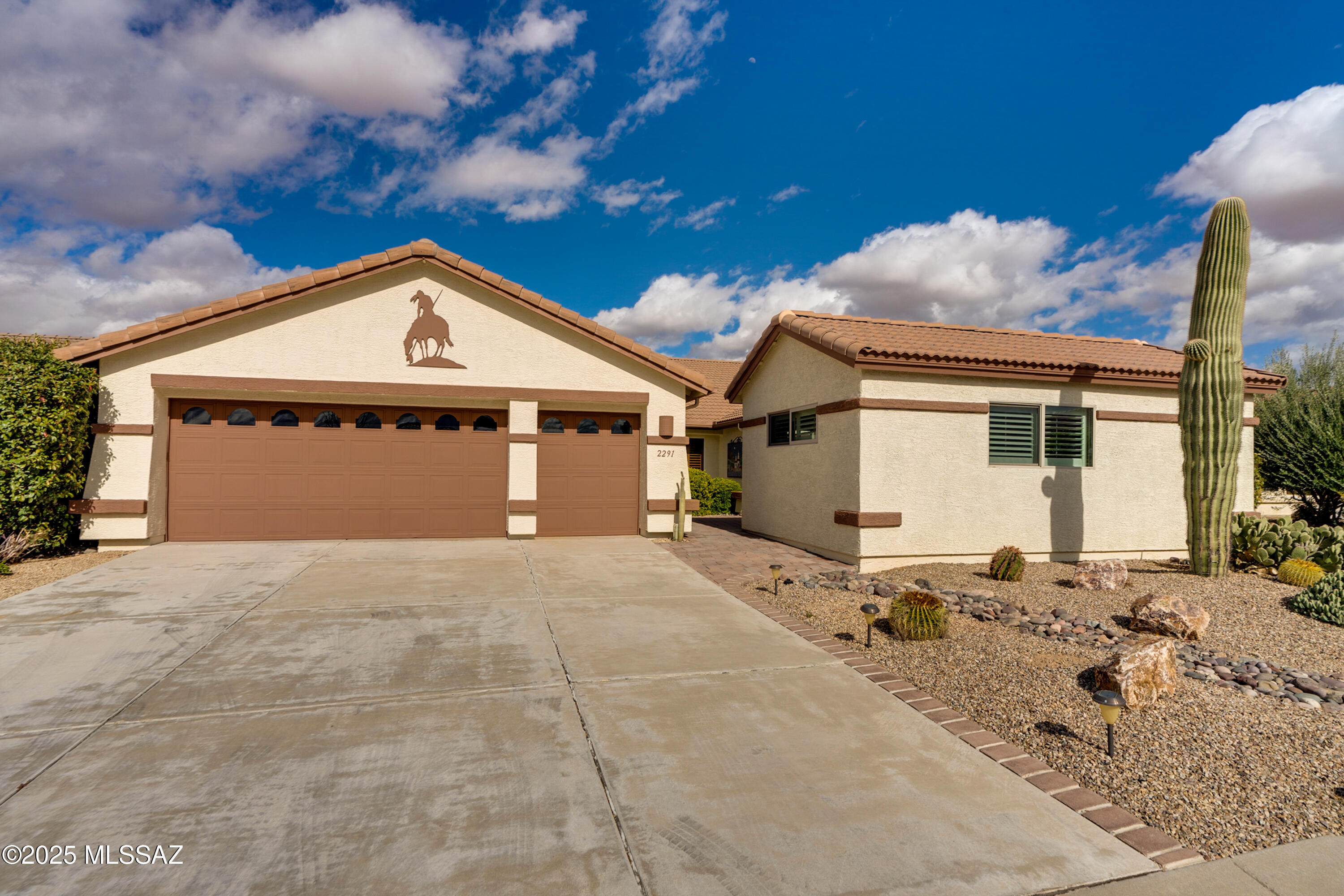 2291 E Desert Pueblo Pass