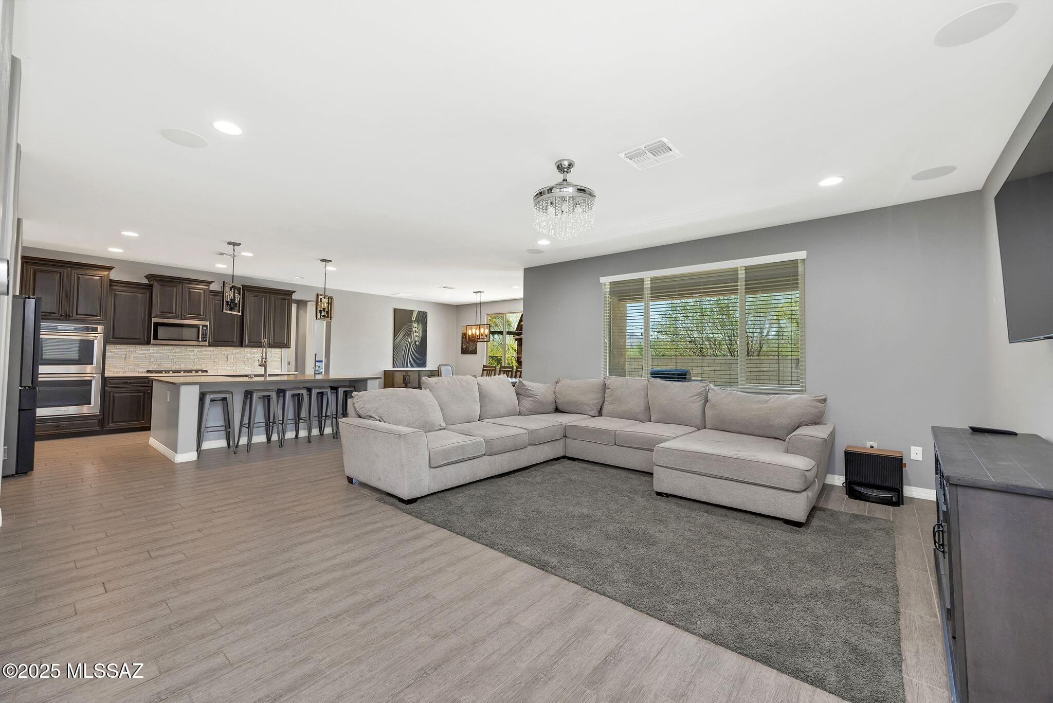 2340 W Virgo Street