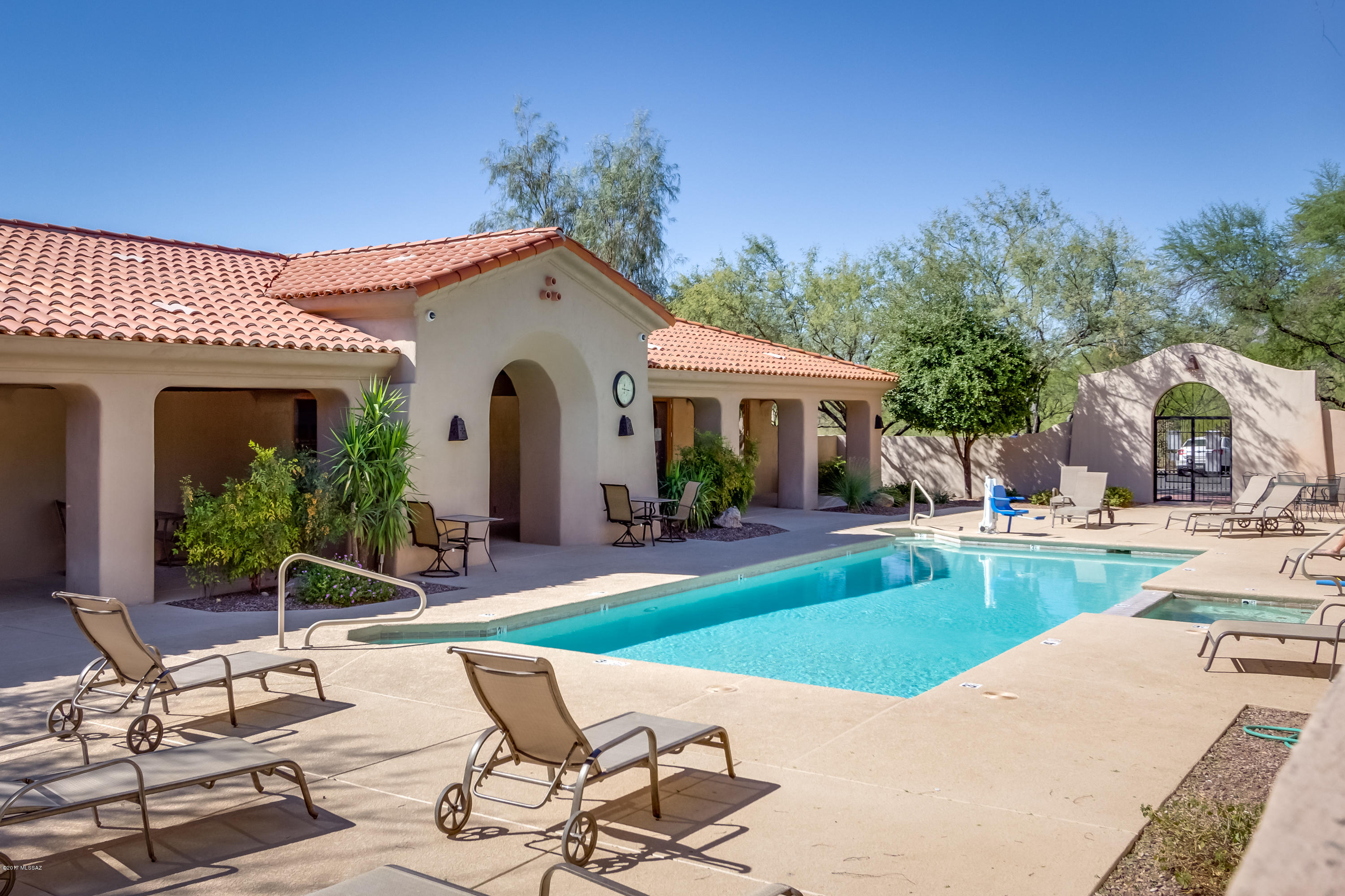Fairway Vistas (1-27) - Residential