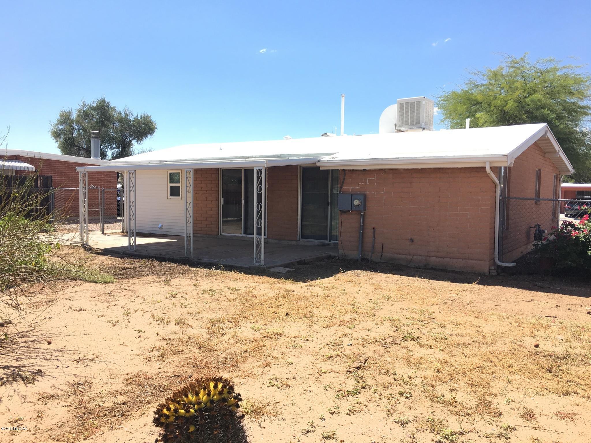 Vista Del Prado (1-274) - Residential Lease