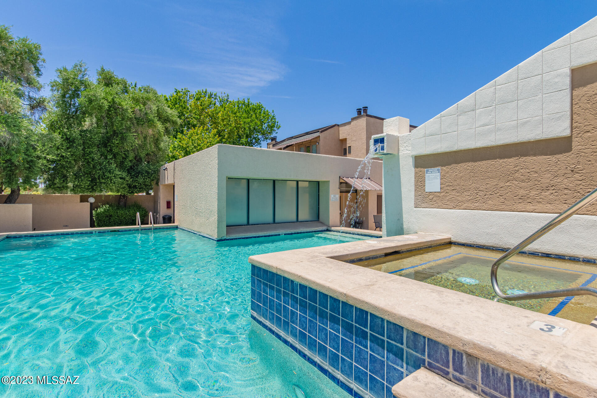Coronado Place Condominiums II (Units 37-158) - Residential