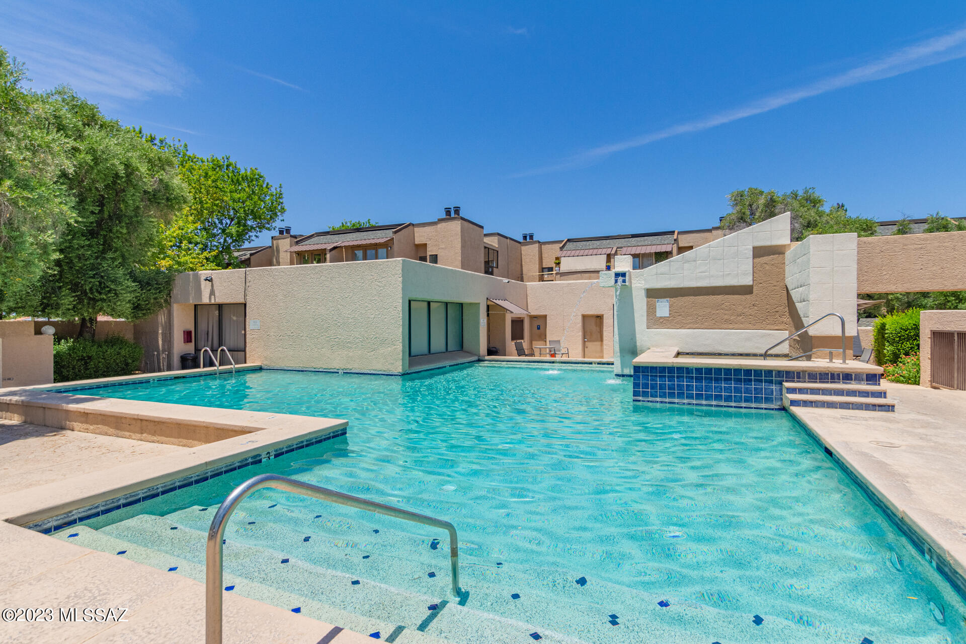 Coronado Place Condominiums II (Units 37-158) - Residential