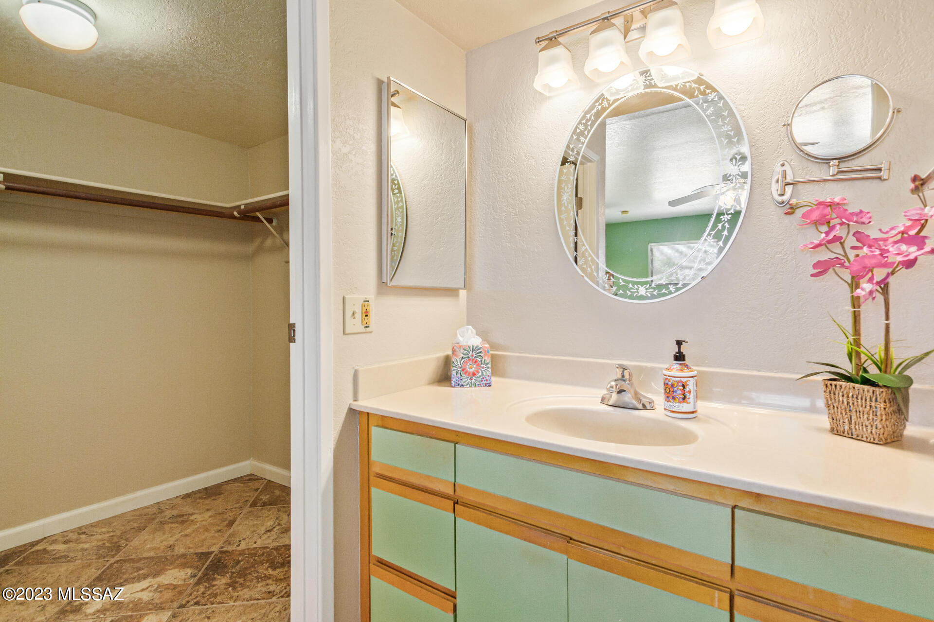 Coronado Place Condominiums II (Units 37-158) - Residential
