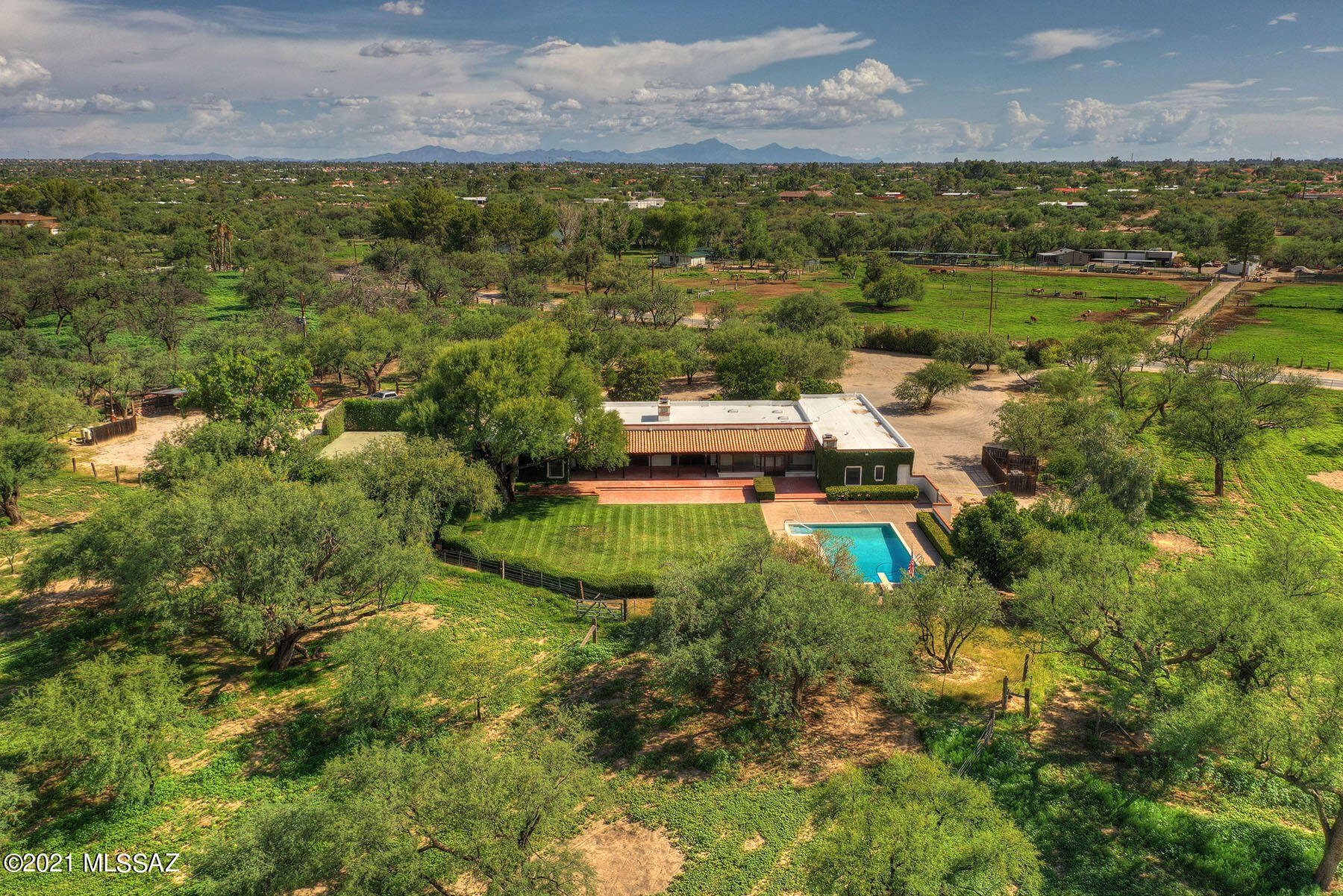 Tanque Verde Country Estates - Residential