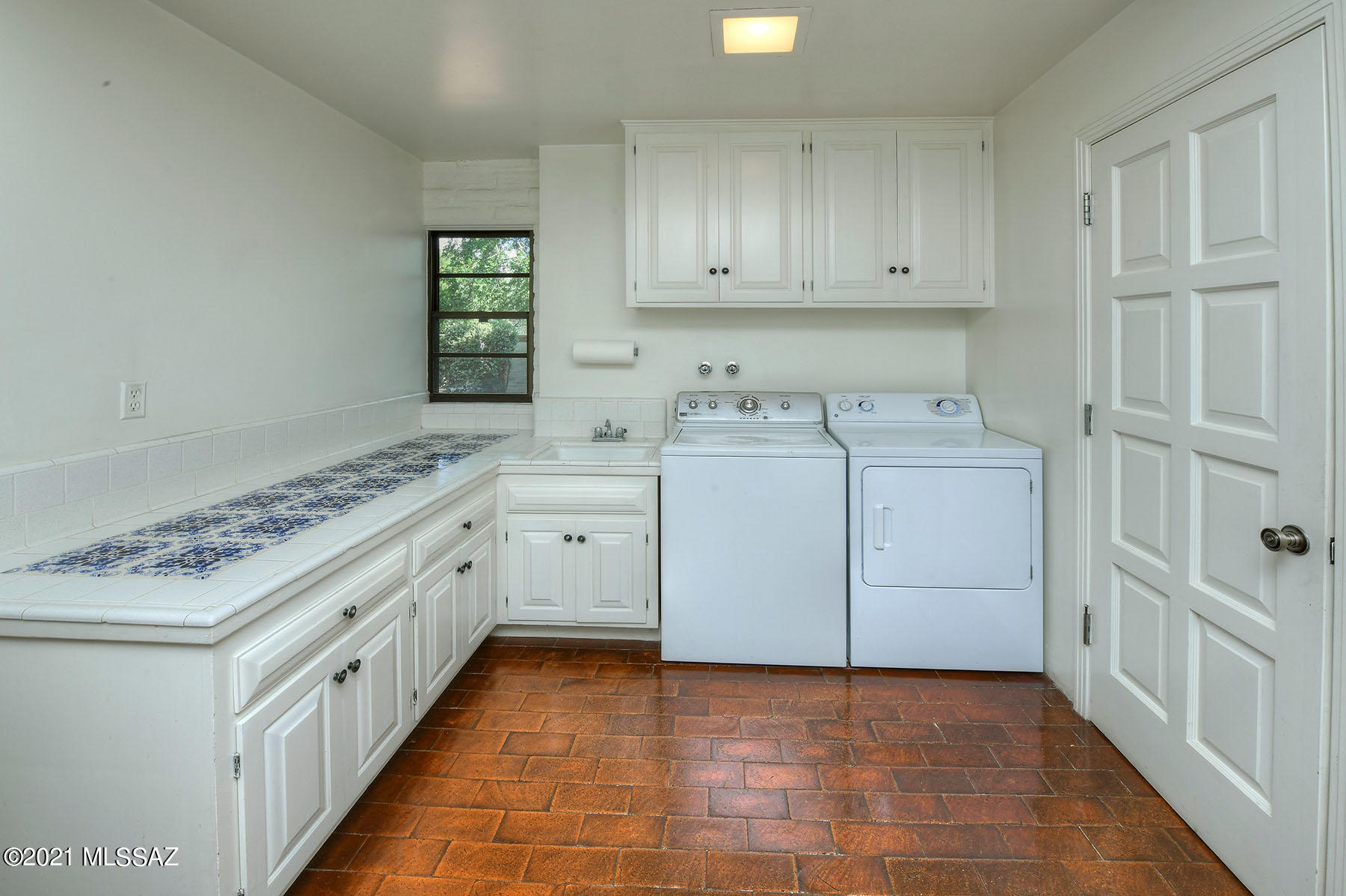 Tanque Verde Country Estates - Residential