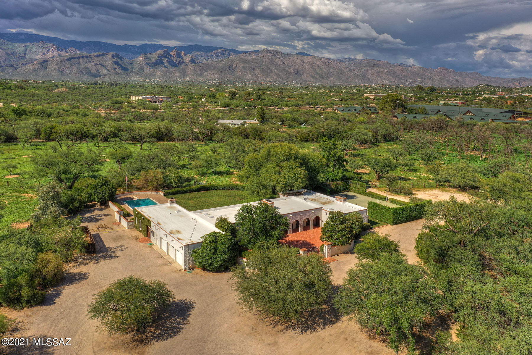 Tanque Verde Country Estates - Residential