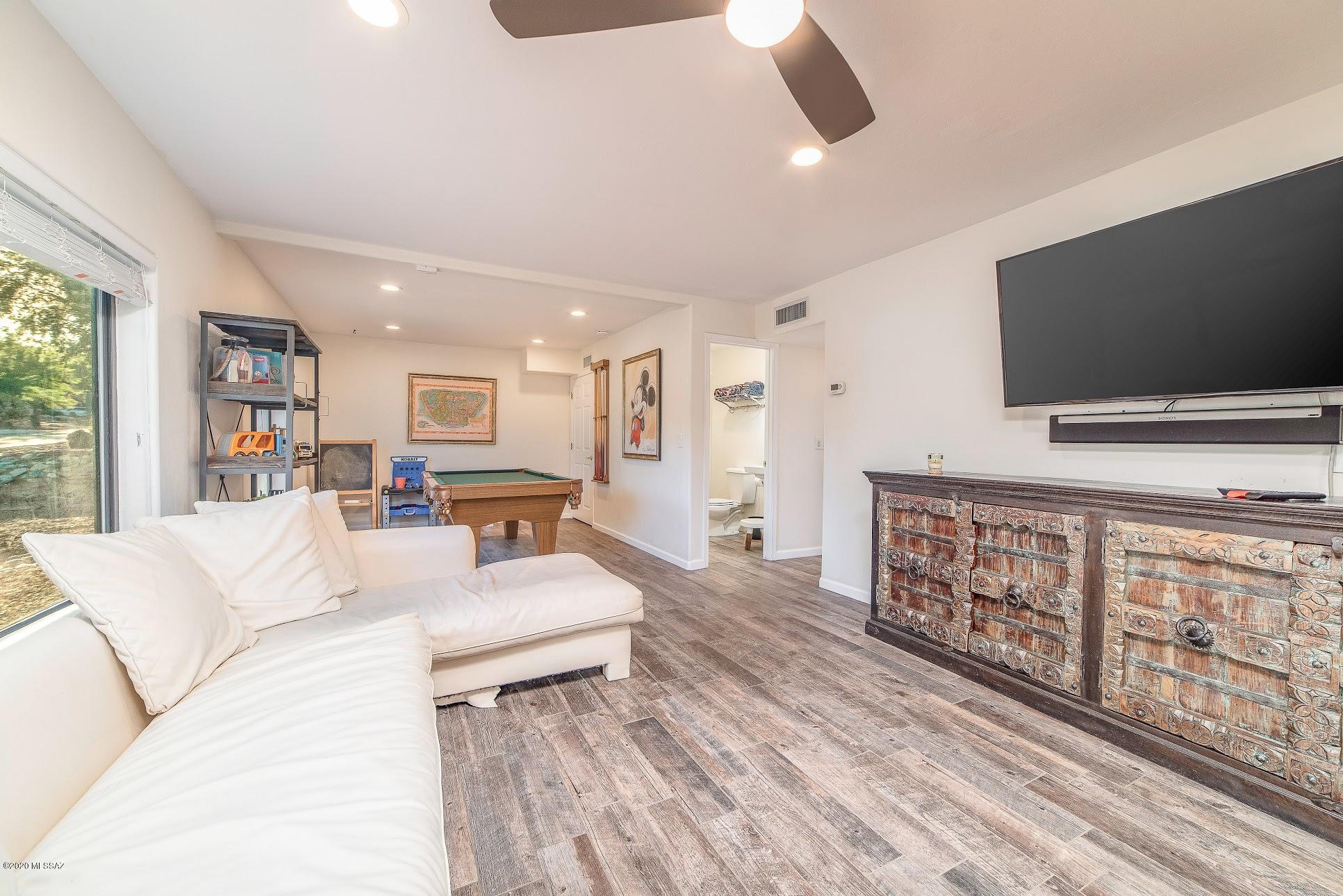 Casas De Ventana (1-130) - Residential
