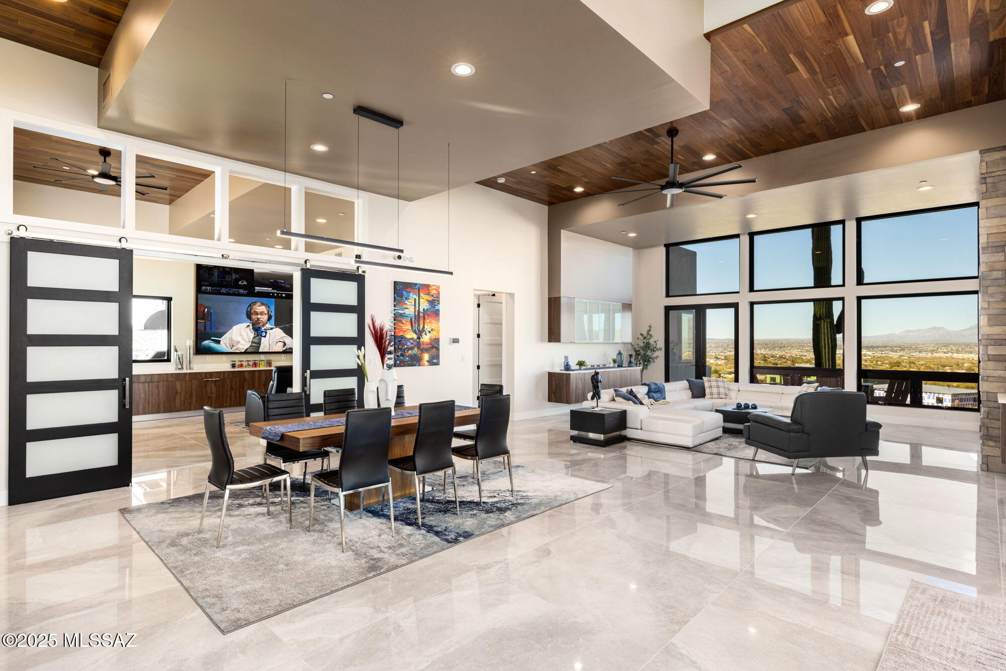 5901 W El Camino Del Cerro