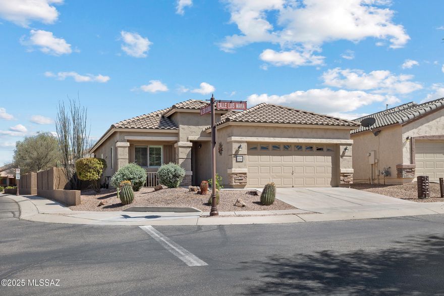 Welcome to your oasis in Del Webb, Sahuarita's premier +55 active adult community! This 1,500 sqft corner-lot home combines comfort and style with granite countertops in the kitchen and bathrooms, and plantation shutters throughout. The open floor plan features 2 spacious bedrooms and 2 full baths, including a generous guest suite with two walk-in closets and direct access to the secondary bath—perfect for visitors or multi-use space. Step outside to a beautifully landscaped, low-maintenance backyard with mature shrubs, gravel, and an Alumawood gazebo ideal for enjoying Arizona's sunny days. Del Webb offers an unmatched lifestyle with access to a resort-style pool, pickleball, tennis courts, bocce ball, fitness center, and countless other amenities and social clubs.