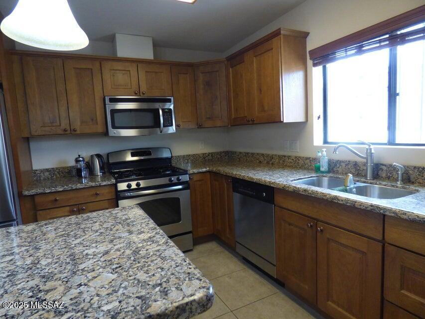 Tucson, Arizona 85710, United States, 3 Bedrooms Bedrooms, ,2 BathroomsBathrooms,Residential,Active,173097