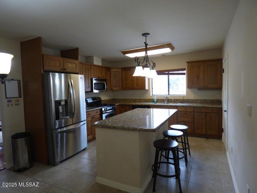 Tucson, Arizona 85710, United States, 3 Bedrooms Bedrooms, ,2 BathroomsBathrooms,Residential,Active,173097