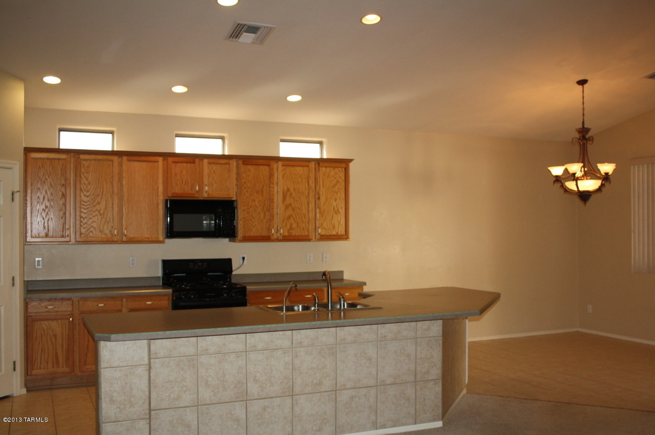 Castle Rock (1-430) - Residential Lease