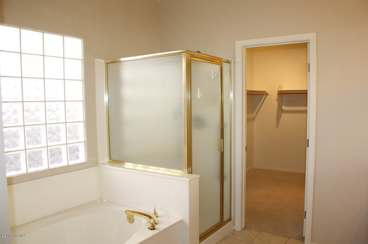 Castle Rock (1-430) - Residential Lease