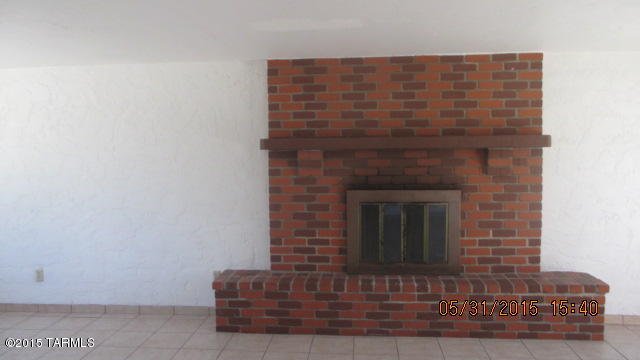 Miracle Mile Manor - Residential