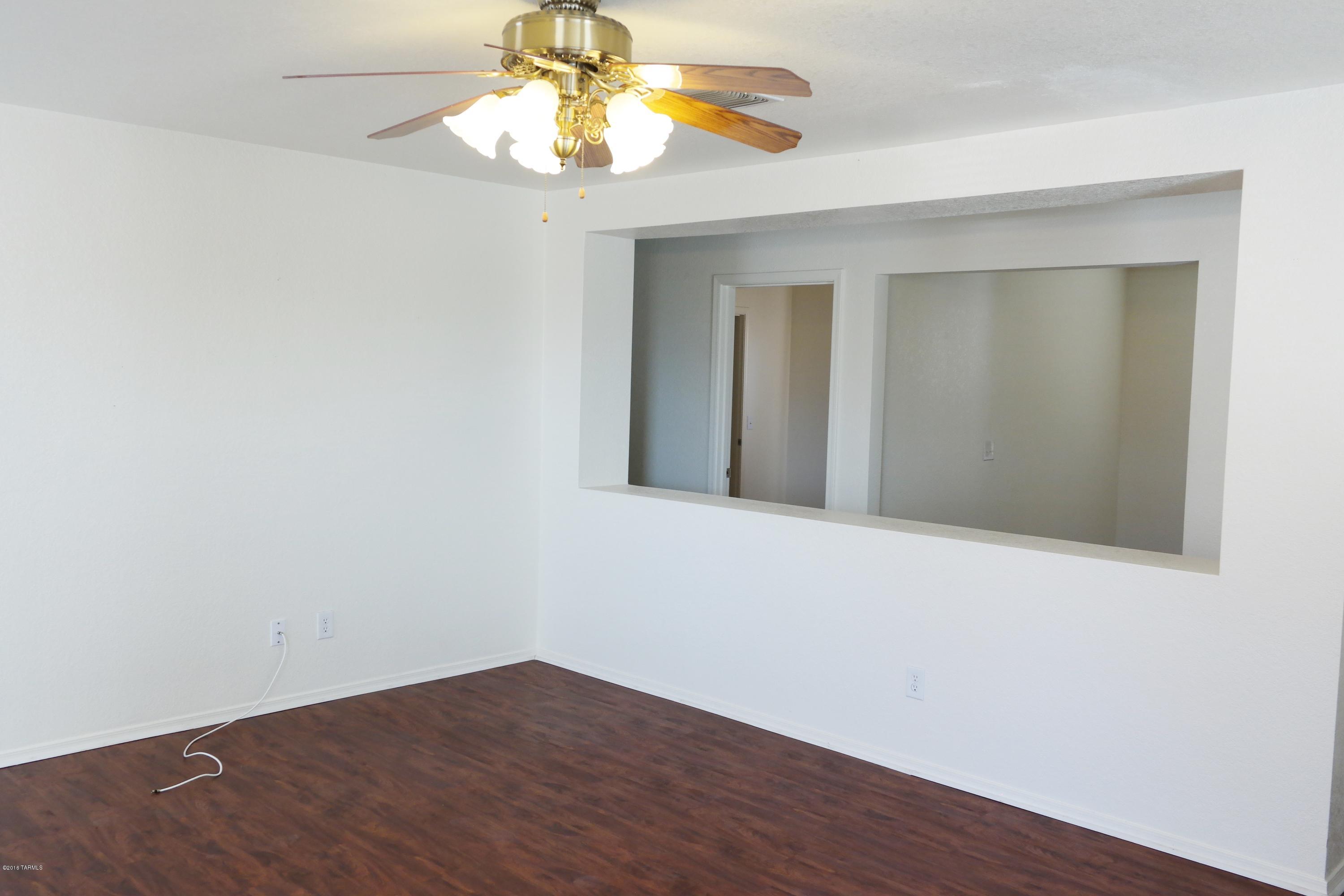 Santo Tomas Villas (1-354) - Residential