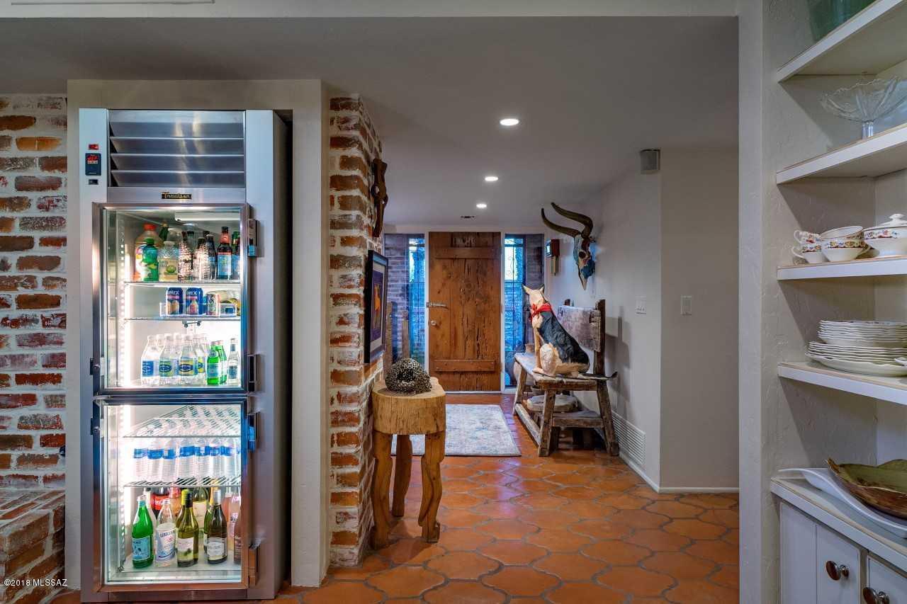 Catalina Foothills Estates NO. 2 - Residential
