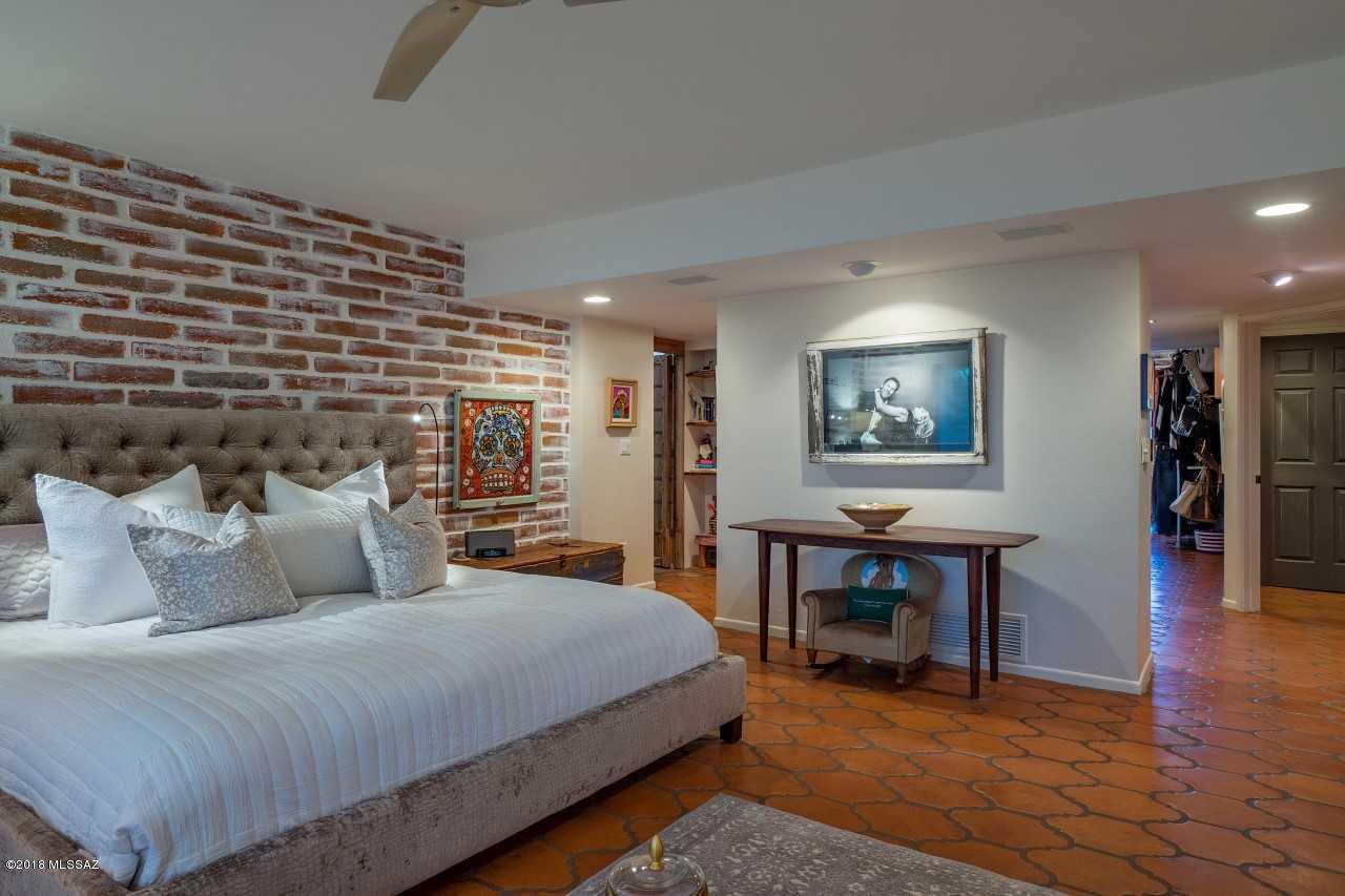 Catalina Foothills Estates NO. 2 - Residential
