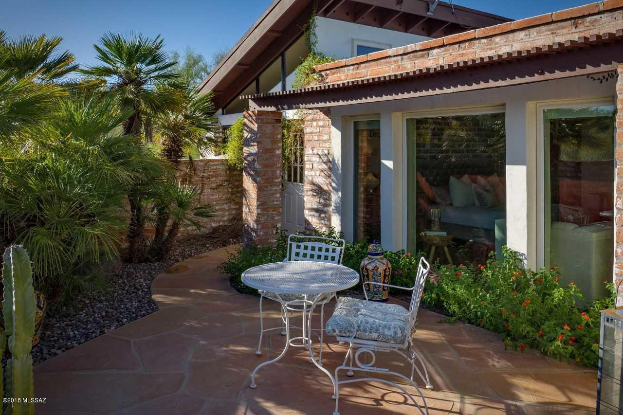 Catalina Foothills Estates NO. 2 - Residential