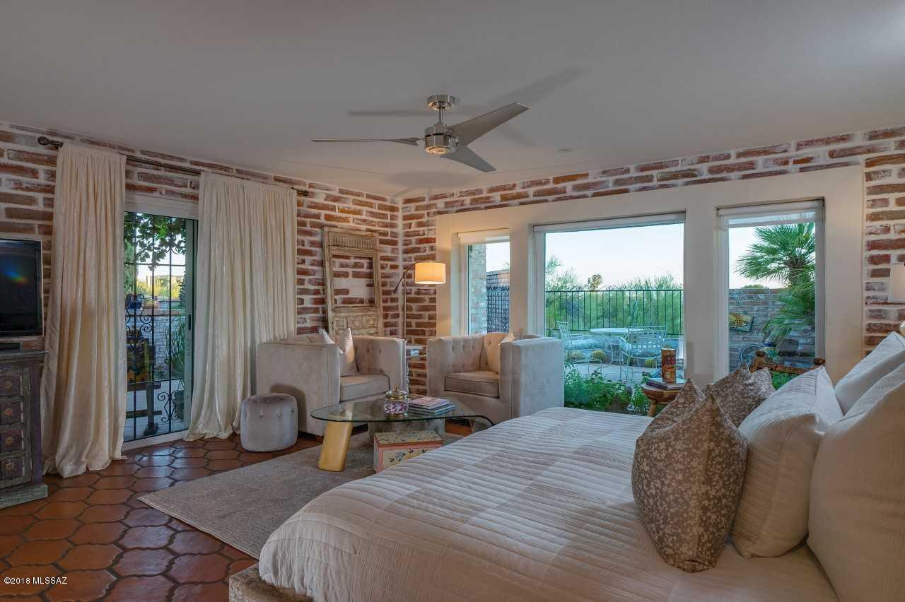 Catalina Foothills Estates NO. 2 - Residential