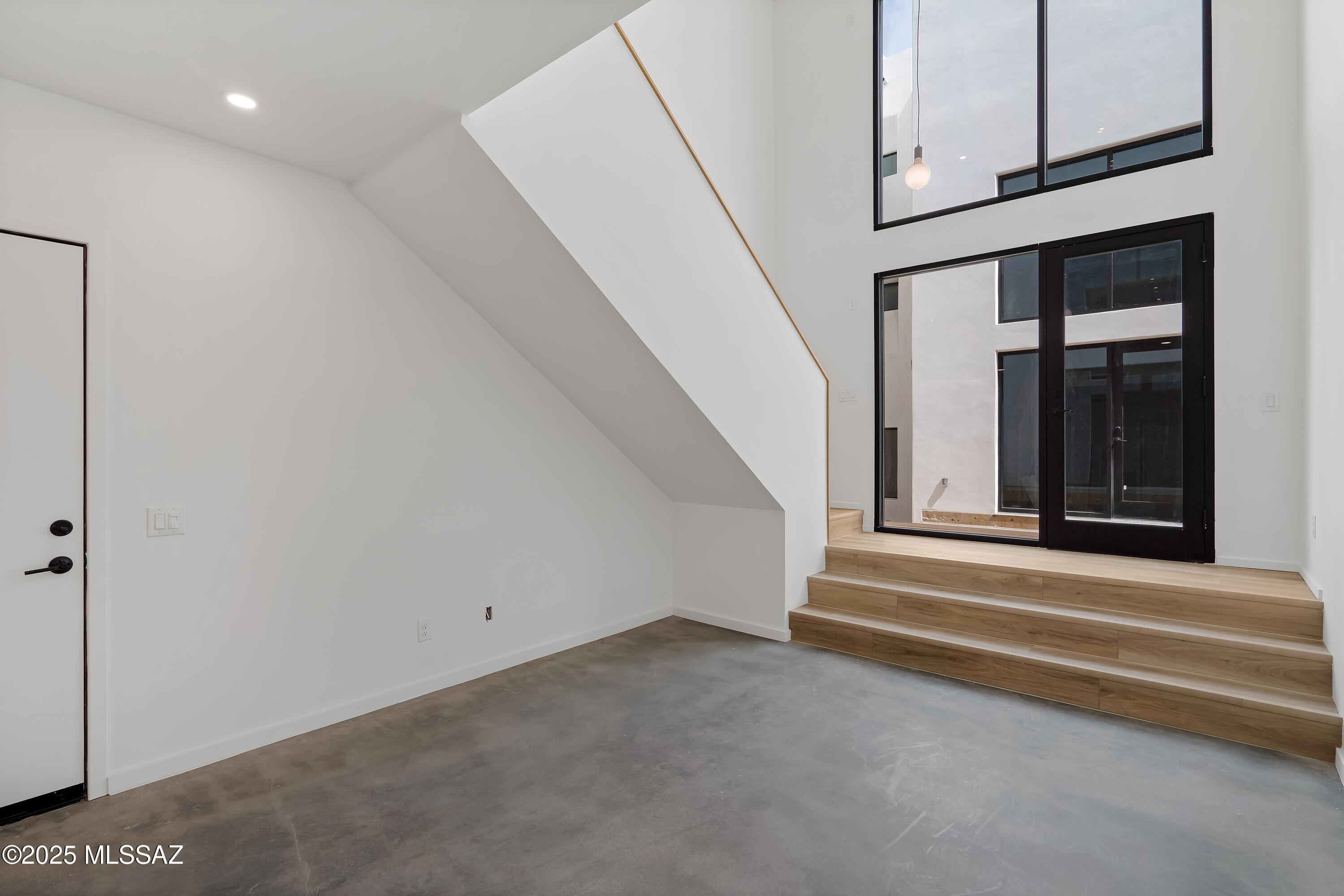 36 W 18th Street