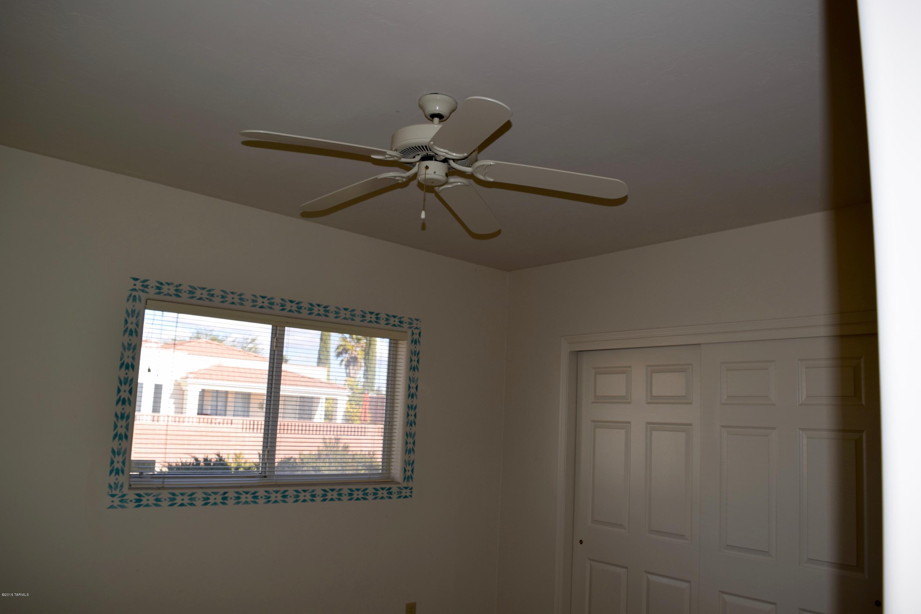 Portillo Hills Place(1-28) - Residential