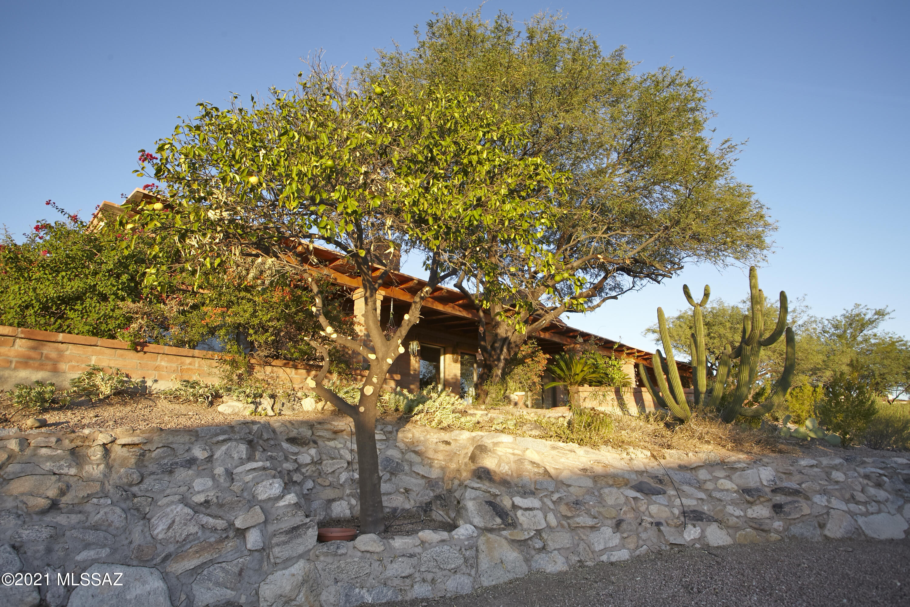 Sin Vacas (1-127 & 129-235) - Residential