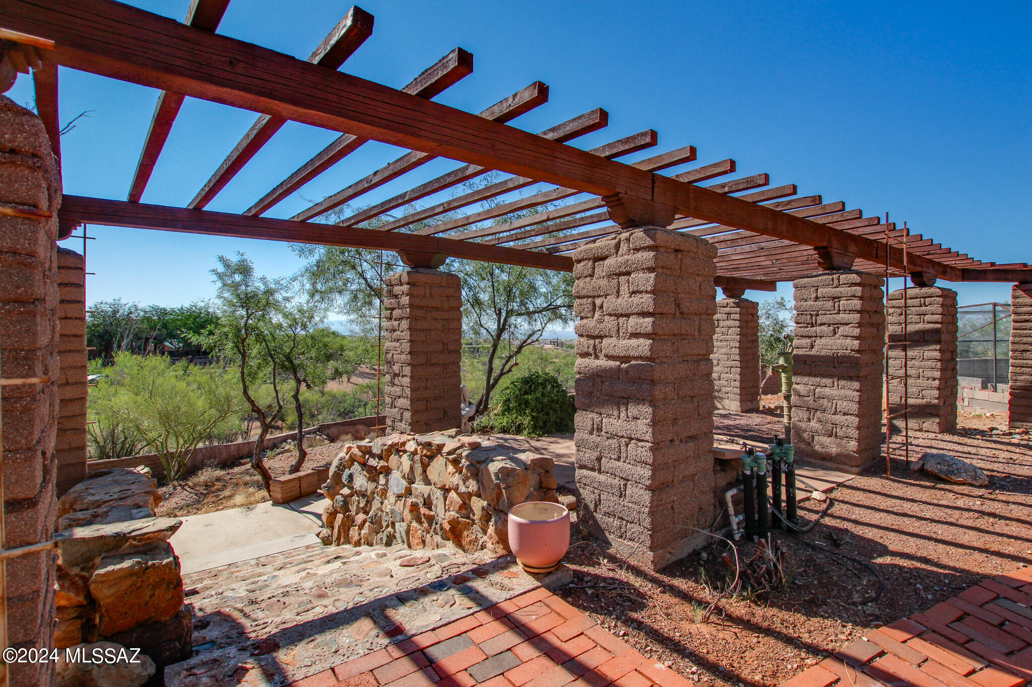 New Tucson Unit NO. 6 (1-75) - Residential