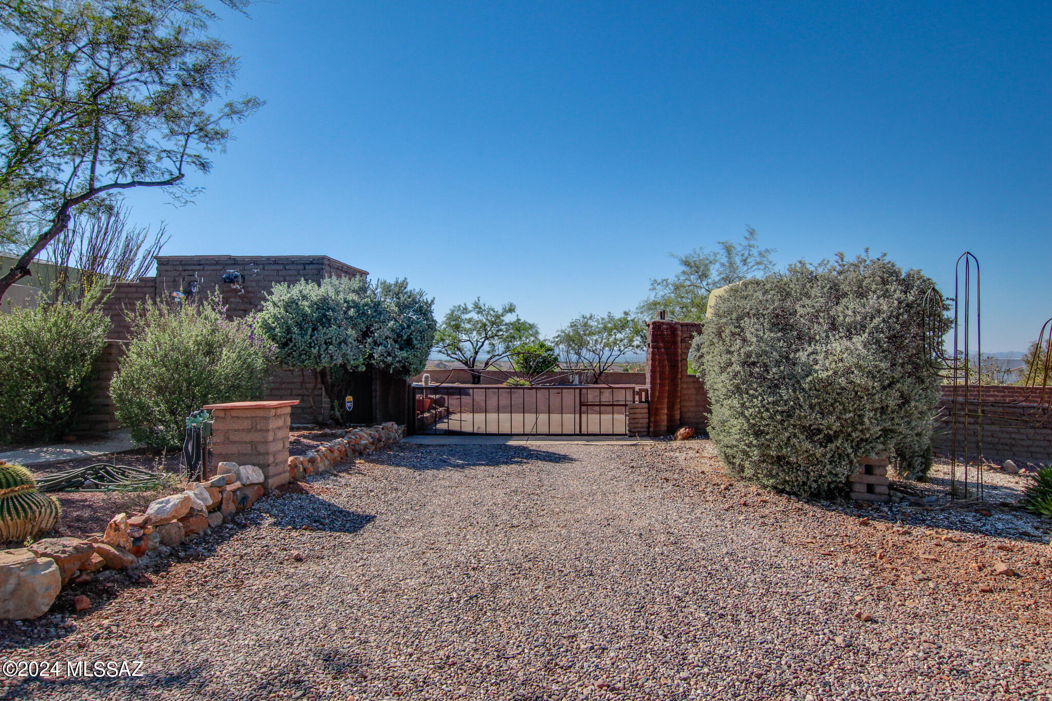 New Tucson Unit NO. 6 (1-75) - Residential