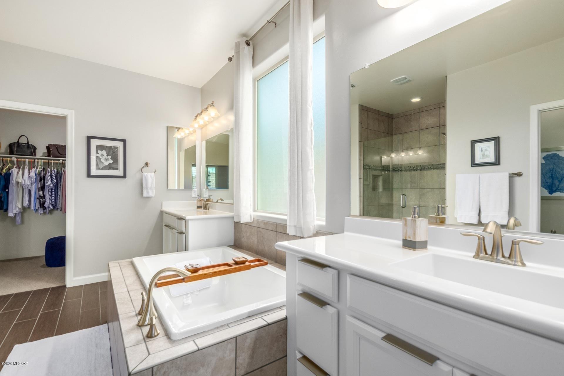 The Estates At Capella - Residential