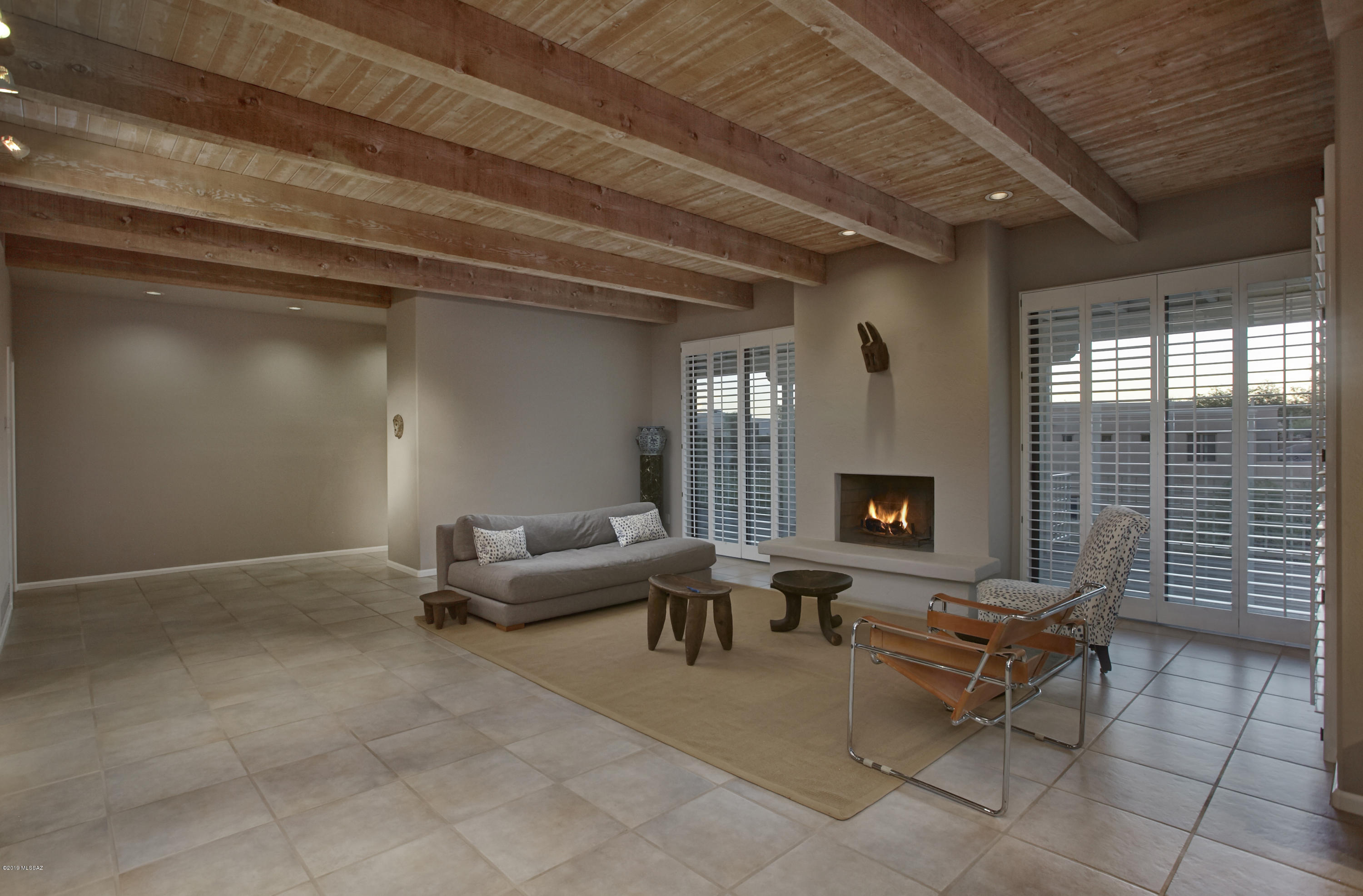 Finisterra (1-210) - Residential