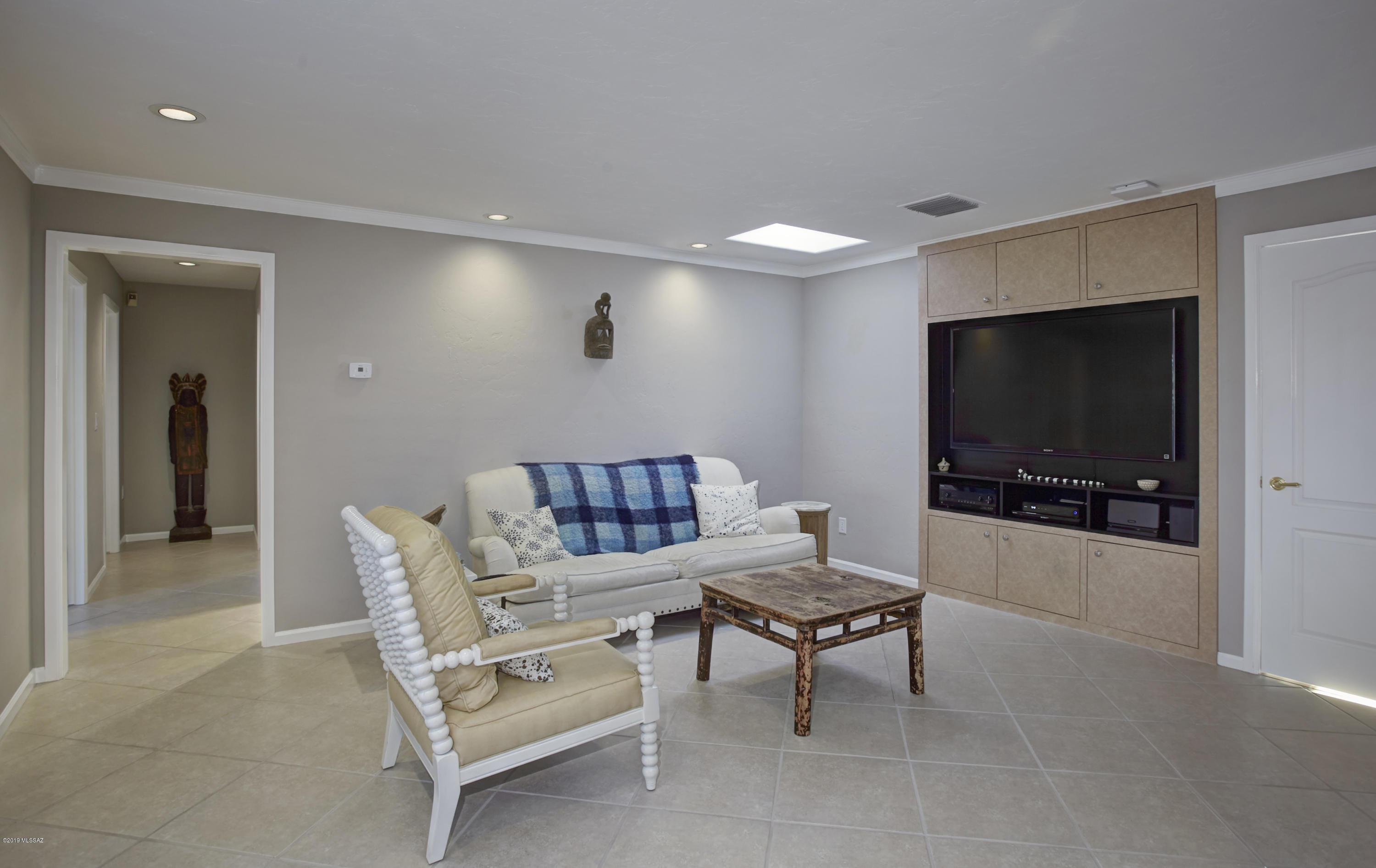 Finisterra (1-210) - Residential