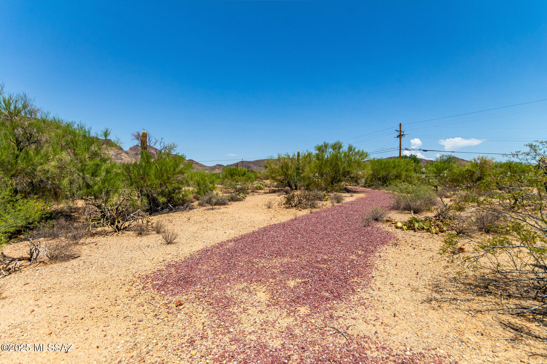 2900 S Kinney Road 13