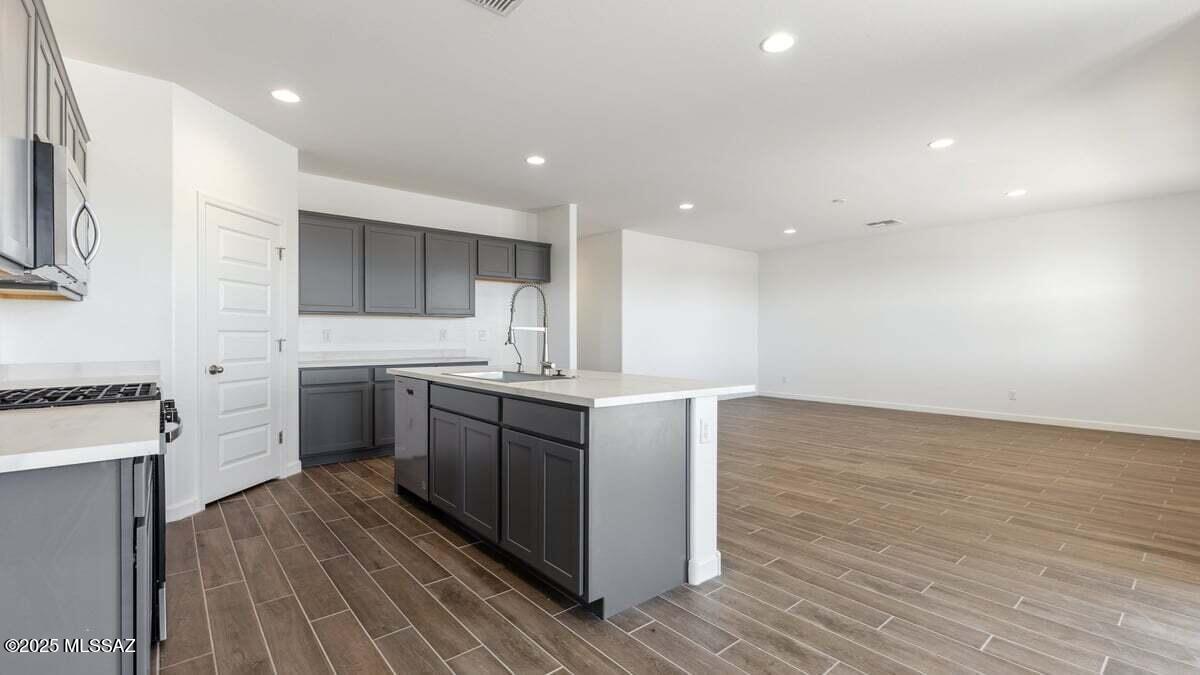 Saguaro Bloom 7A - Residential