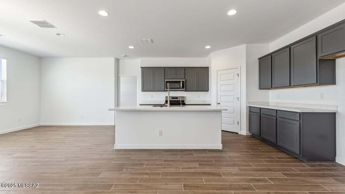 Saguaro Bloom 7A - Residential
