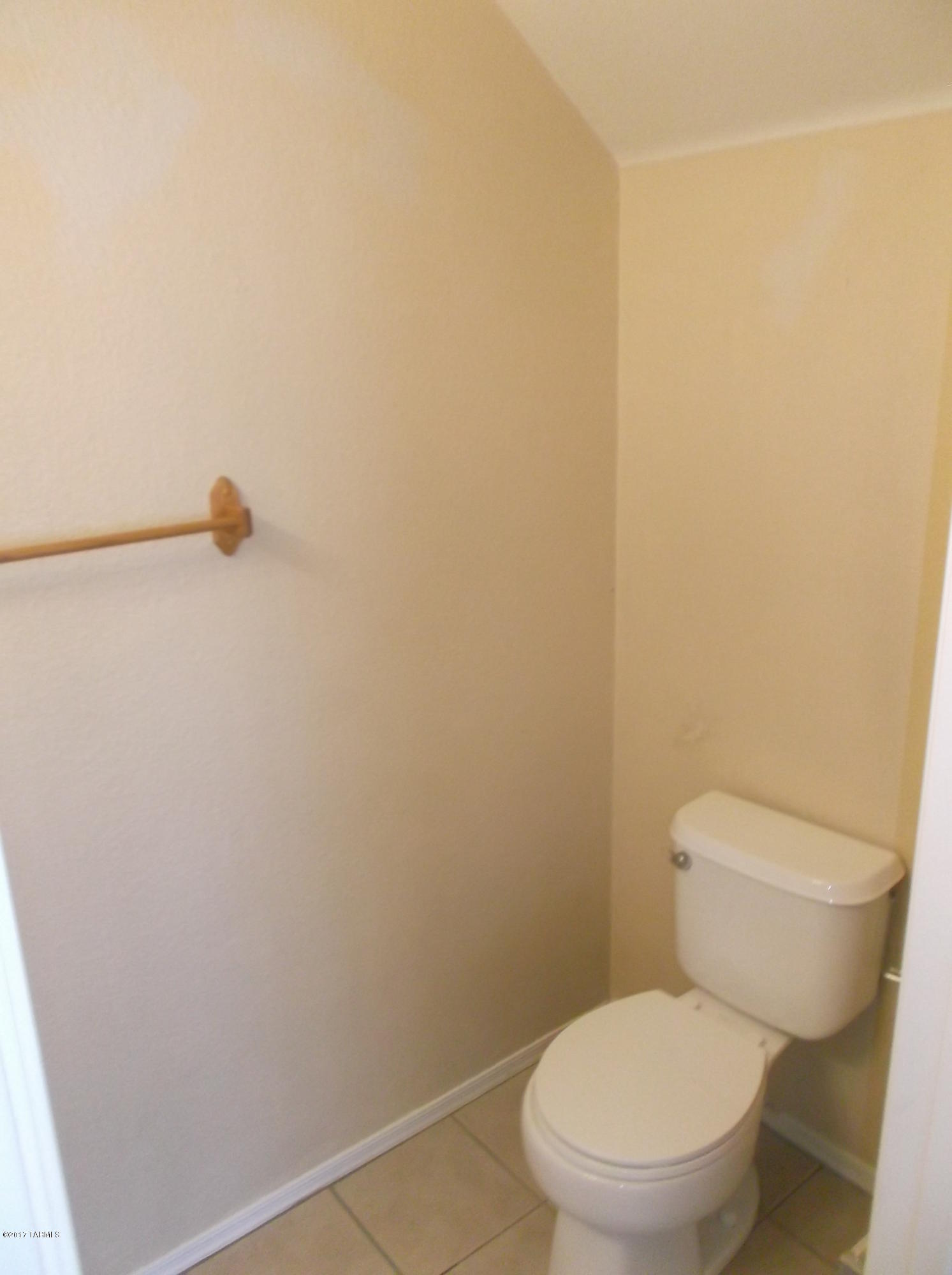 Sotomayor Ranch (1-64) - Residential Lease