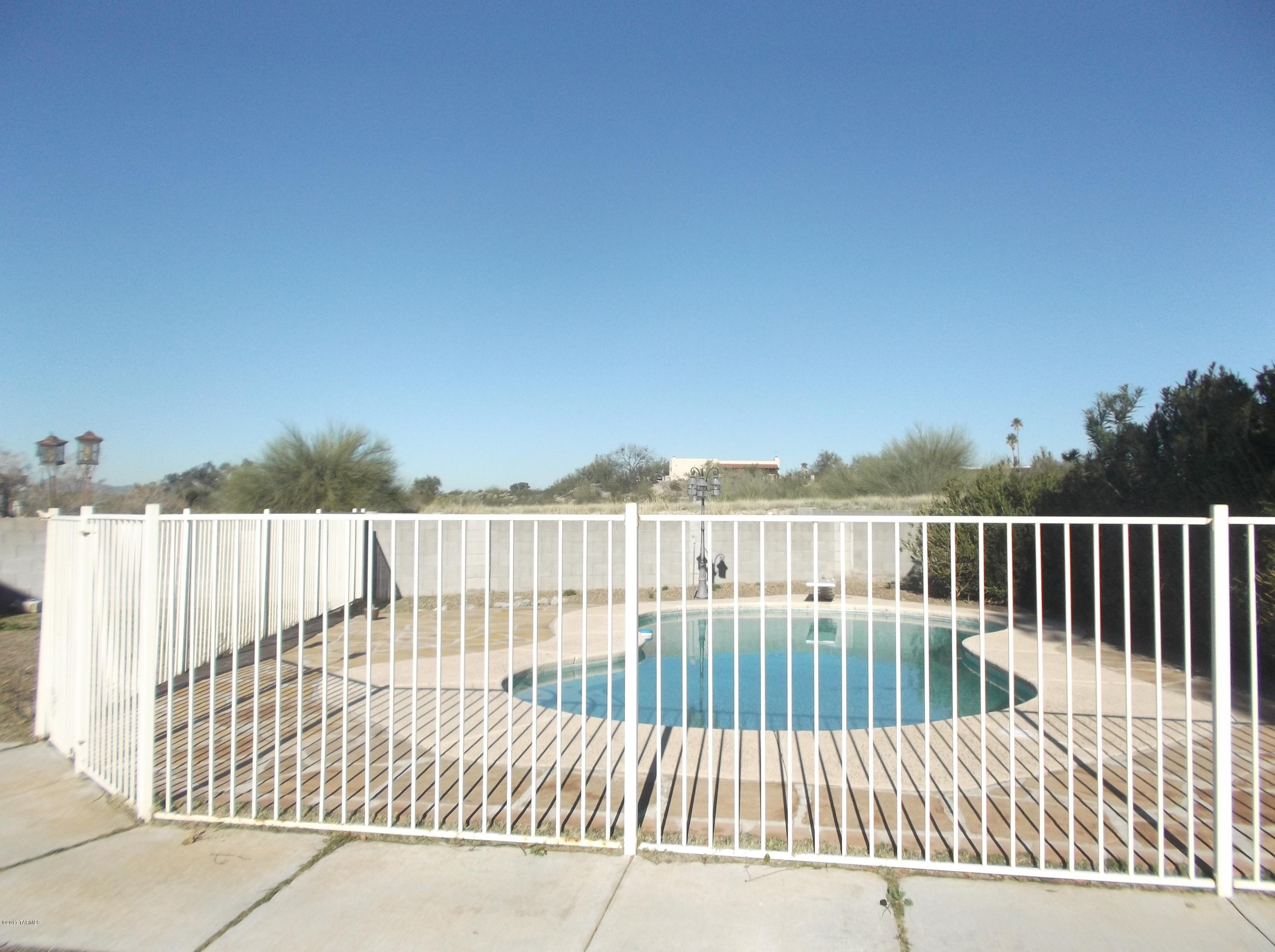 Sotomayor Ranch (1-64) - Residential Lease