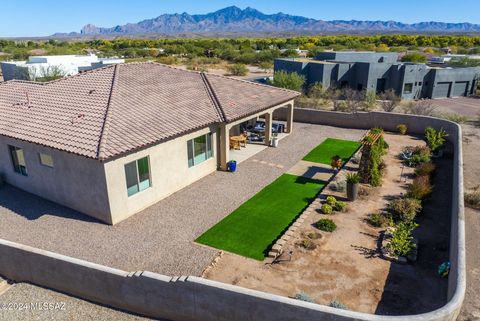 A home in Tubac