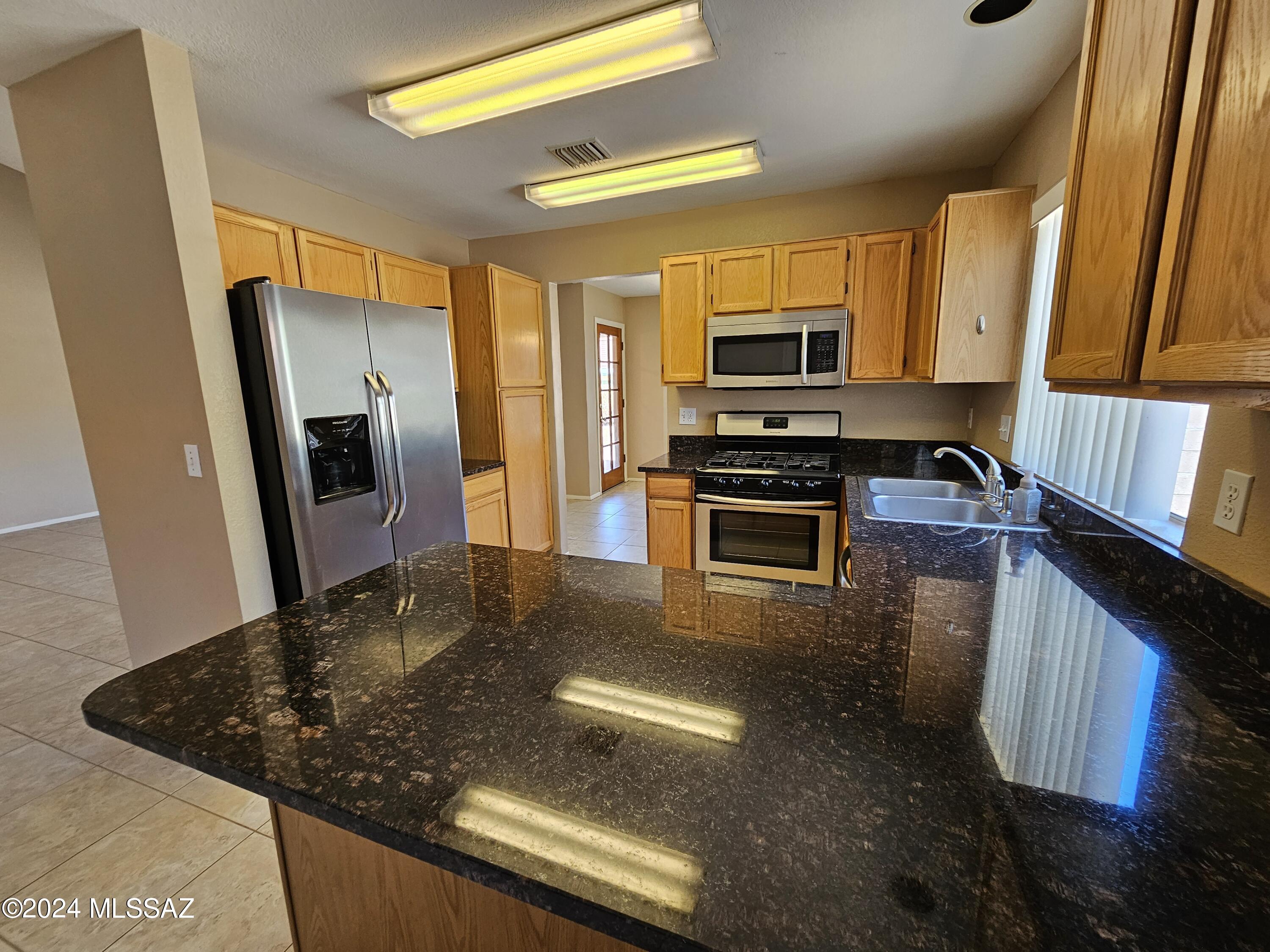 Stone Creek(1-41) - Residential Lease