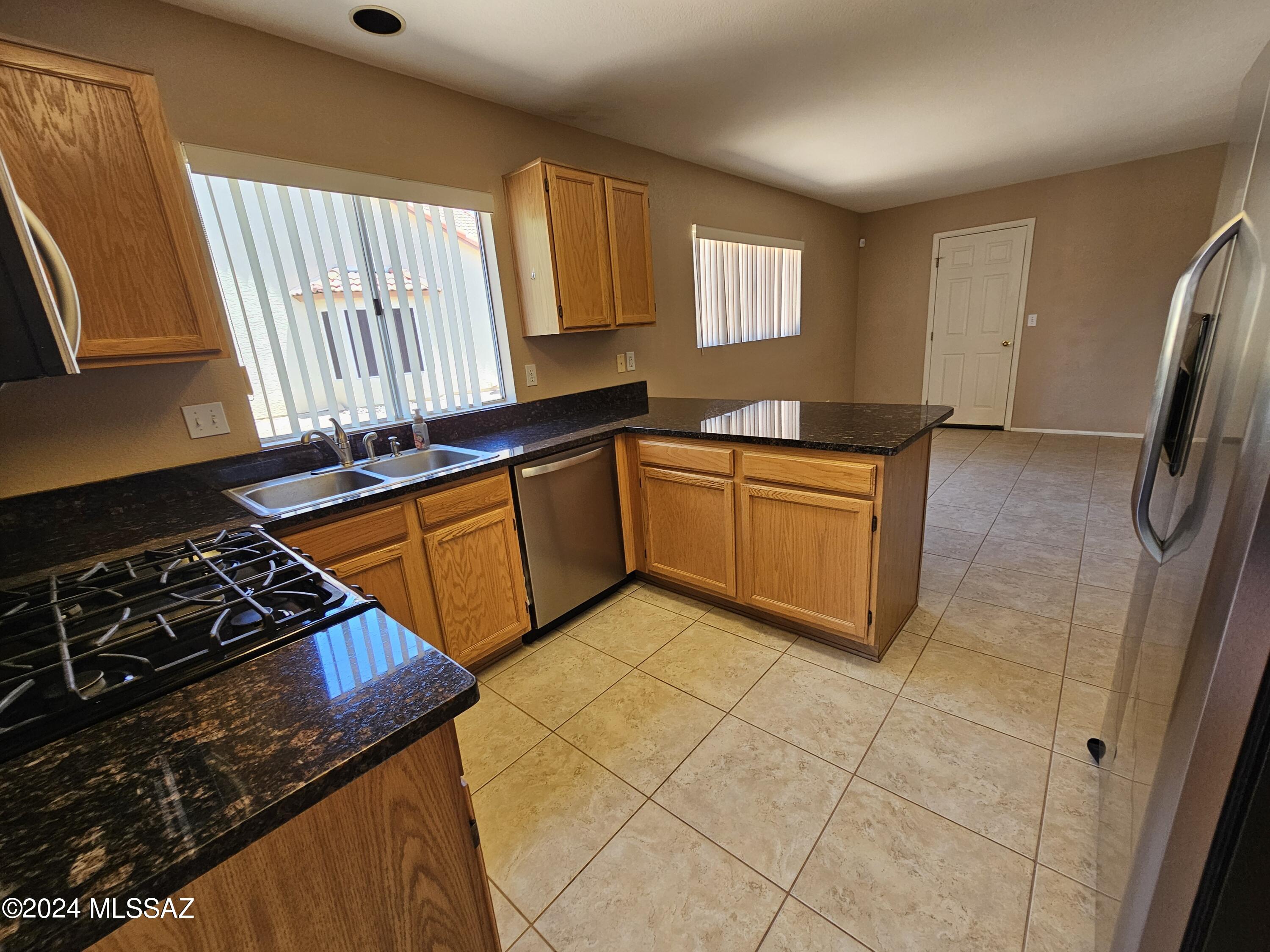 Stone Creek(1-41) - Residential Lease