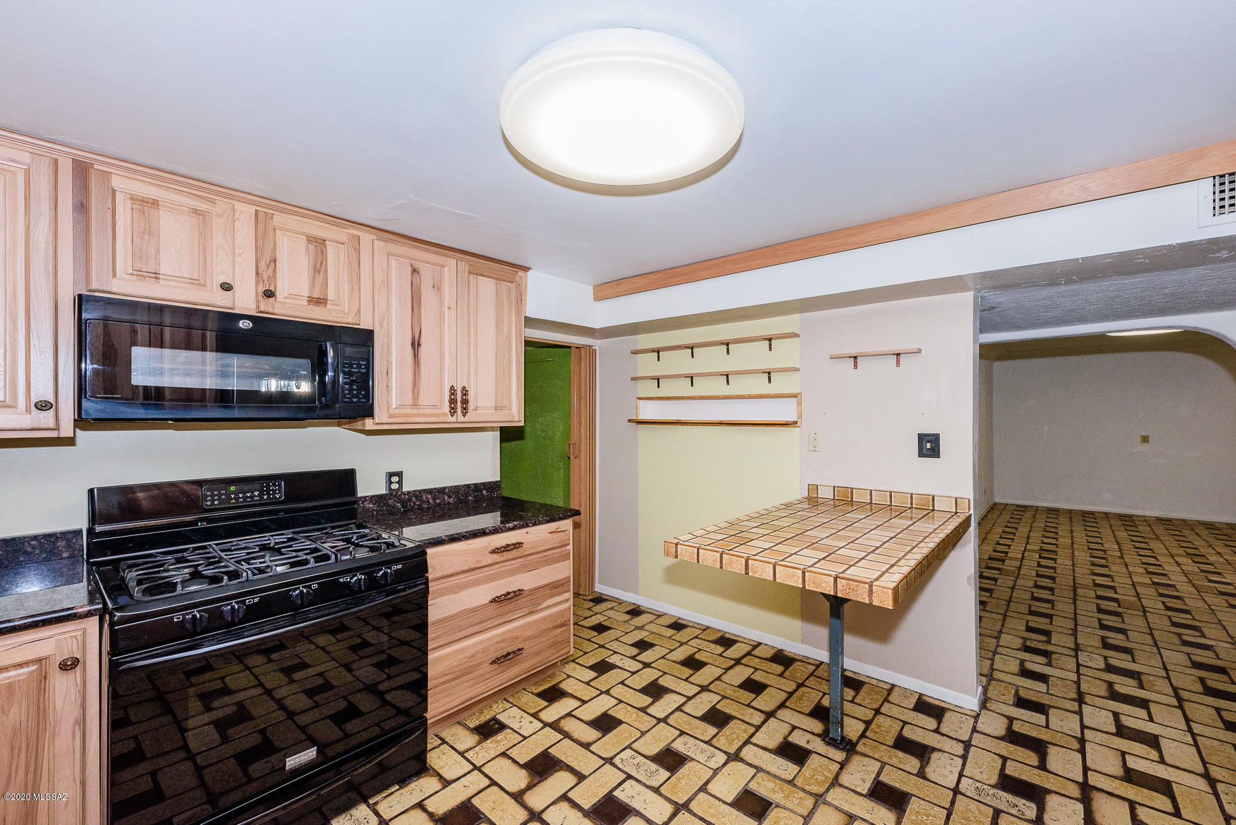 Unsubdivided - Residential