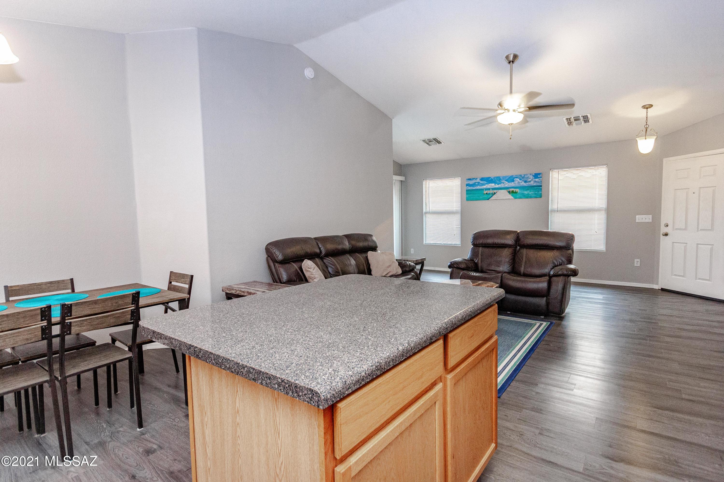 Rancho Del Lago (608-1030) - Residential