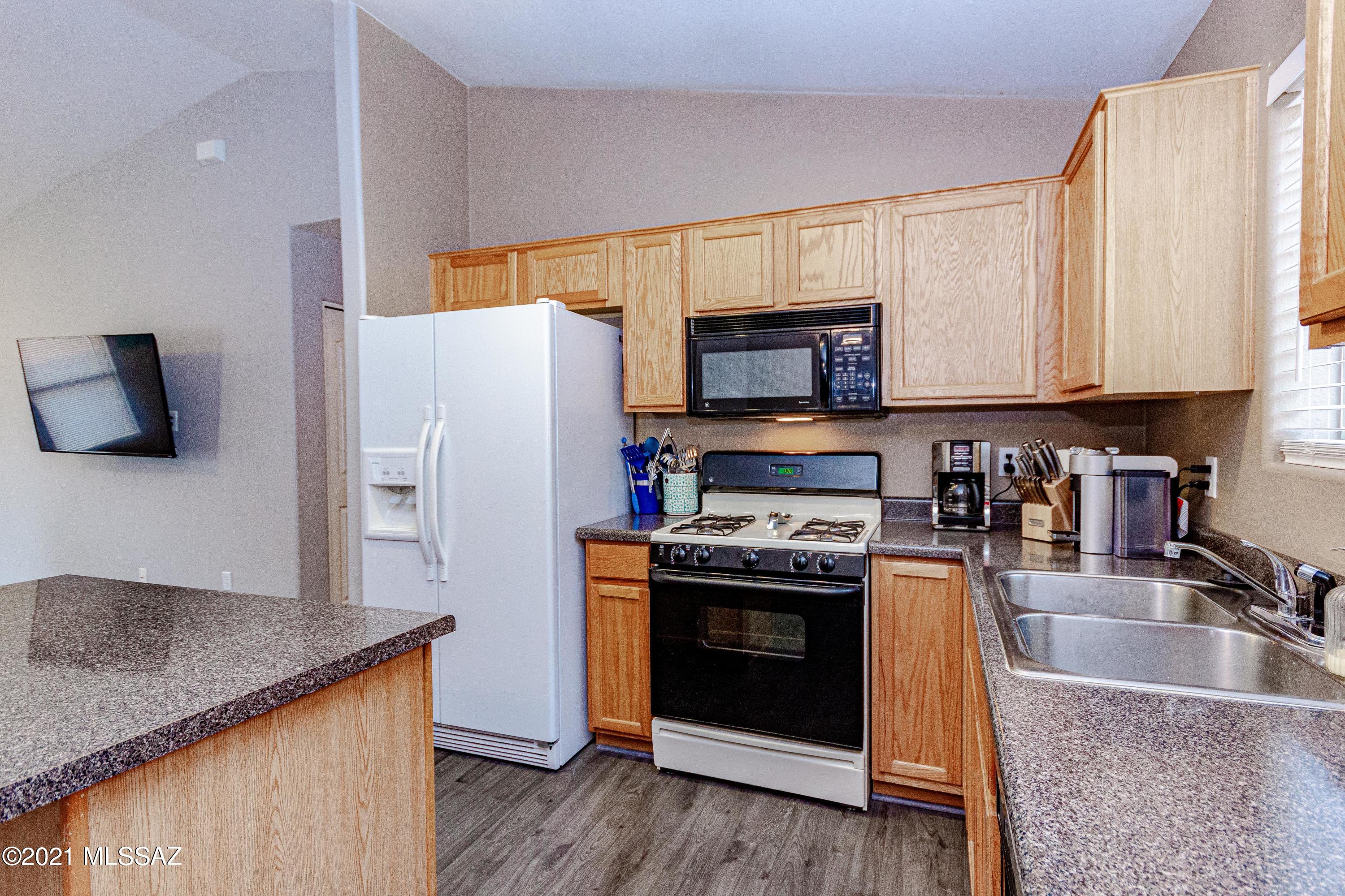 Rancho Del Lago (608-1030) - Residential